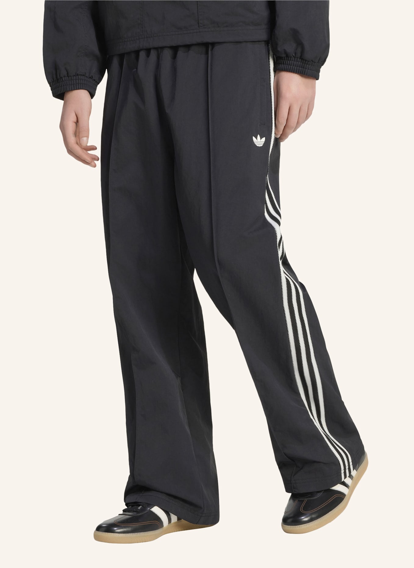 adidas Originals Trainingshose BRITCORE: SCHWARZ