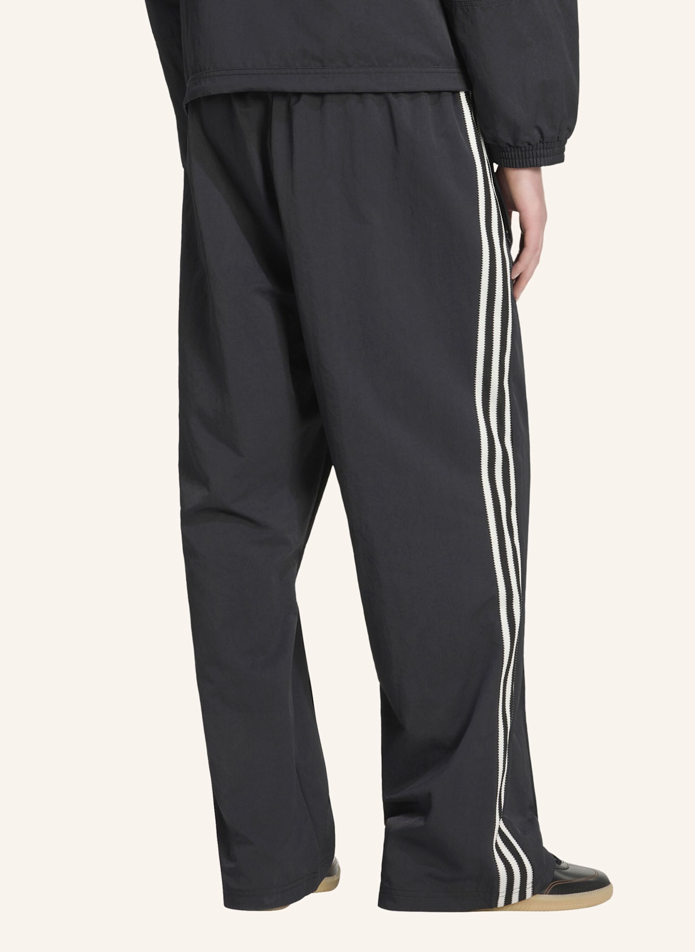 adidas Originals Trainingshose BRITCORE: SCHWARZ