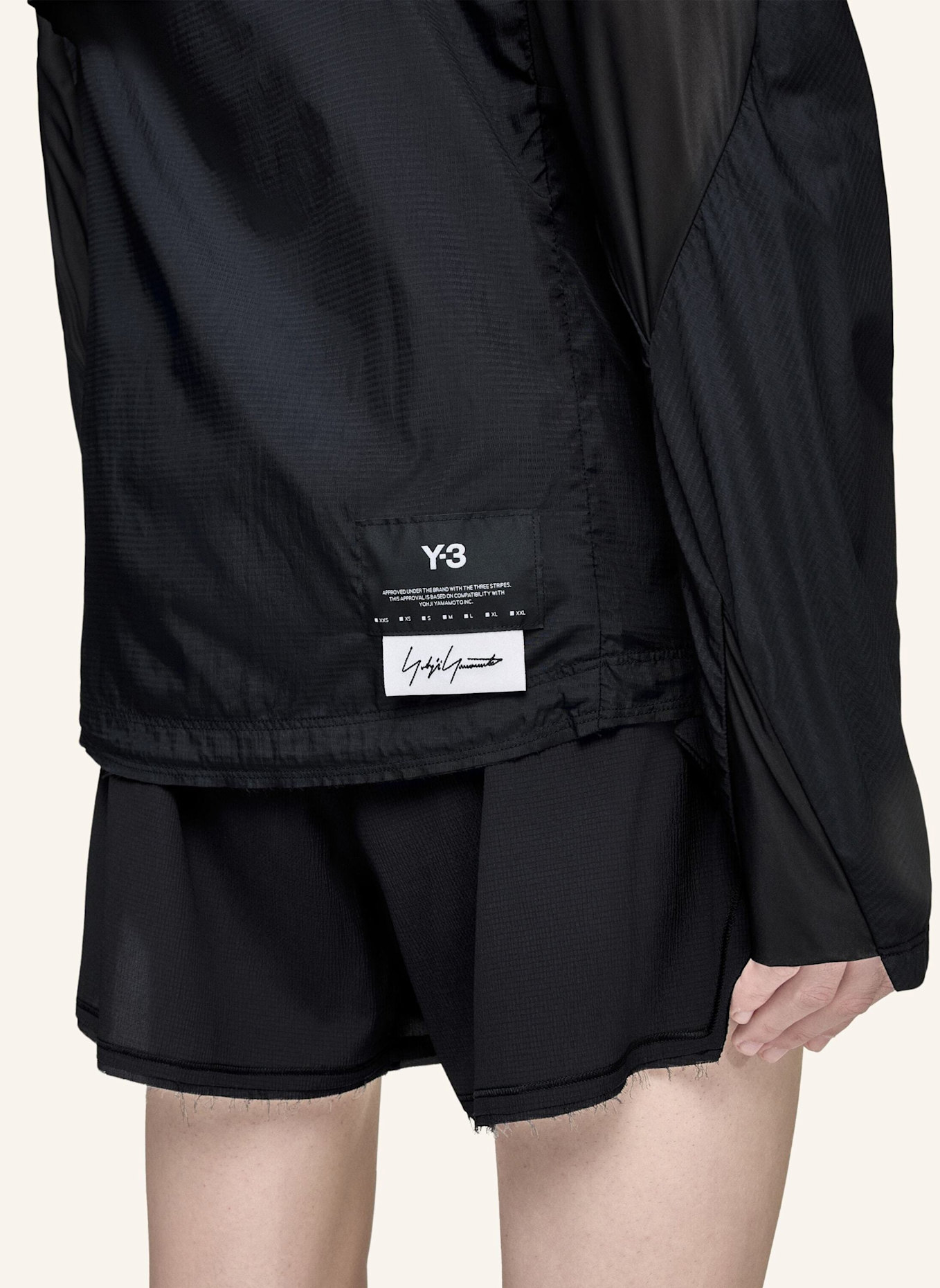 Y-3 Y-3 LAUFJACKE: SCHWARZ