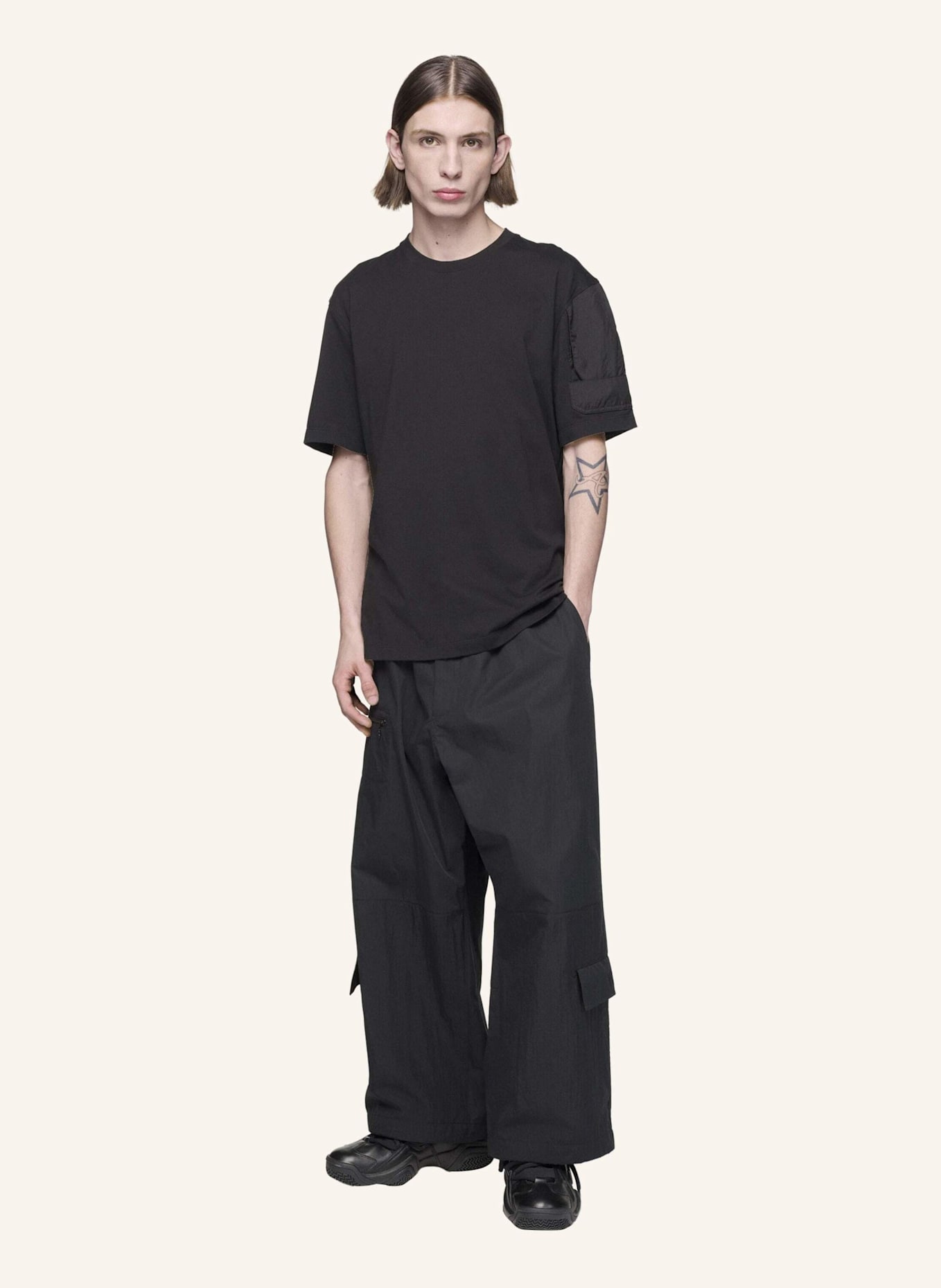 Y-3 Y-3 UTILITY T-SHIRT: SCHWARZ