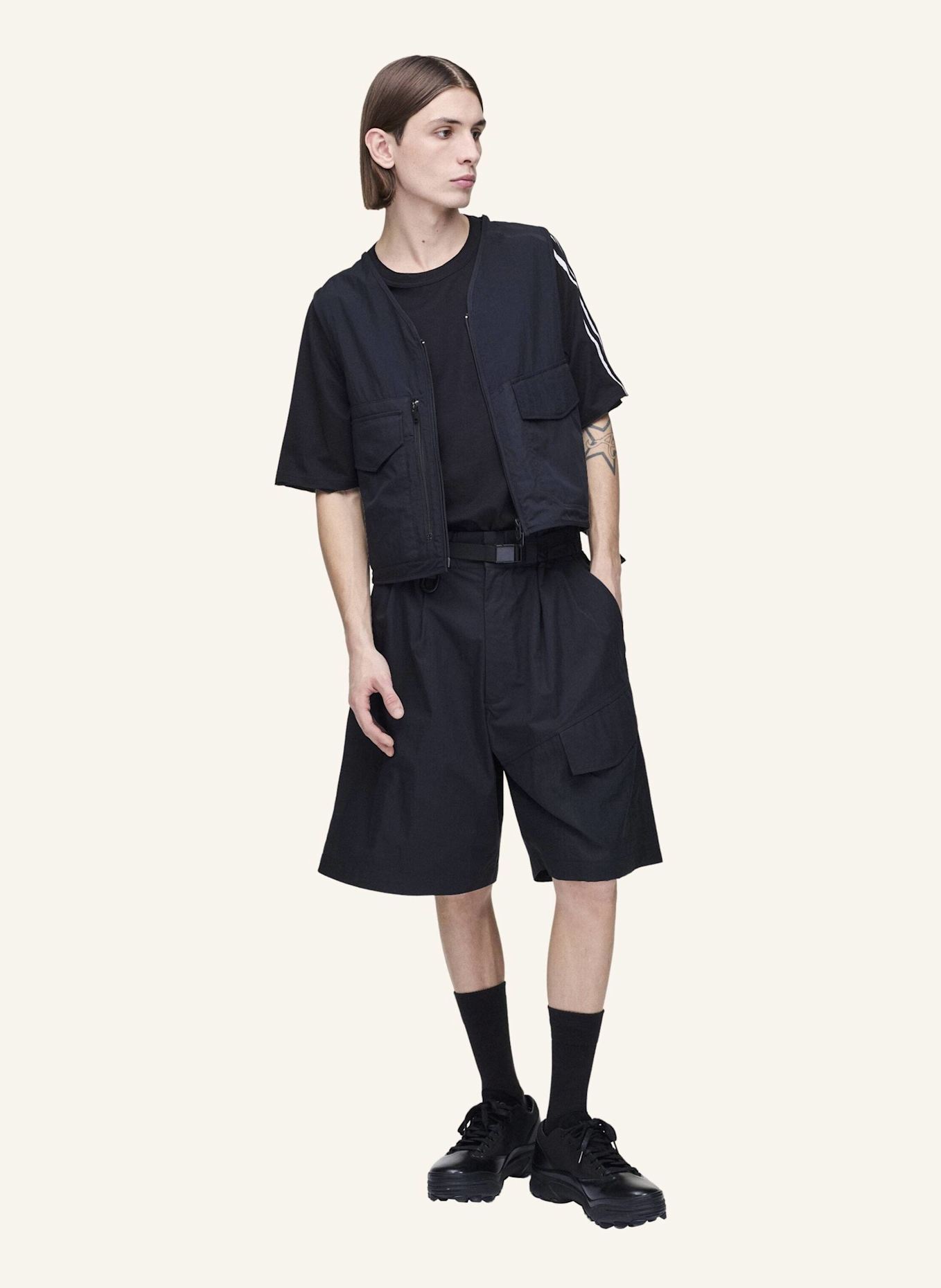 Y-3 Y-3 TACTICAL UTILITY-WESTE: SCHWARZ