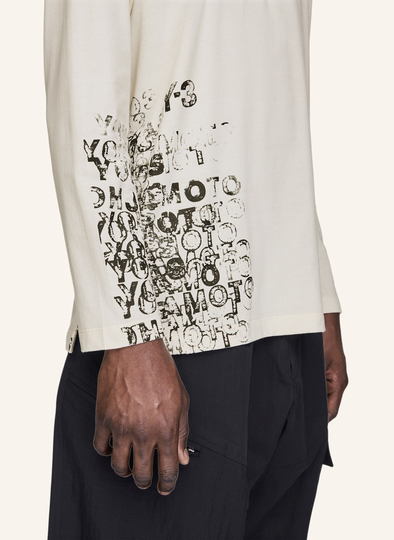 Y-3 Y-3 GFX LANGARMSHIRT: WEISS