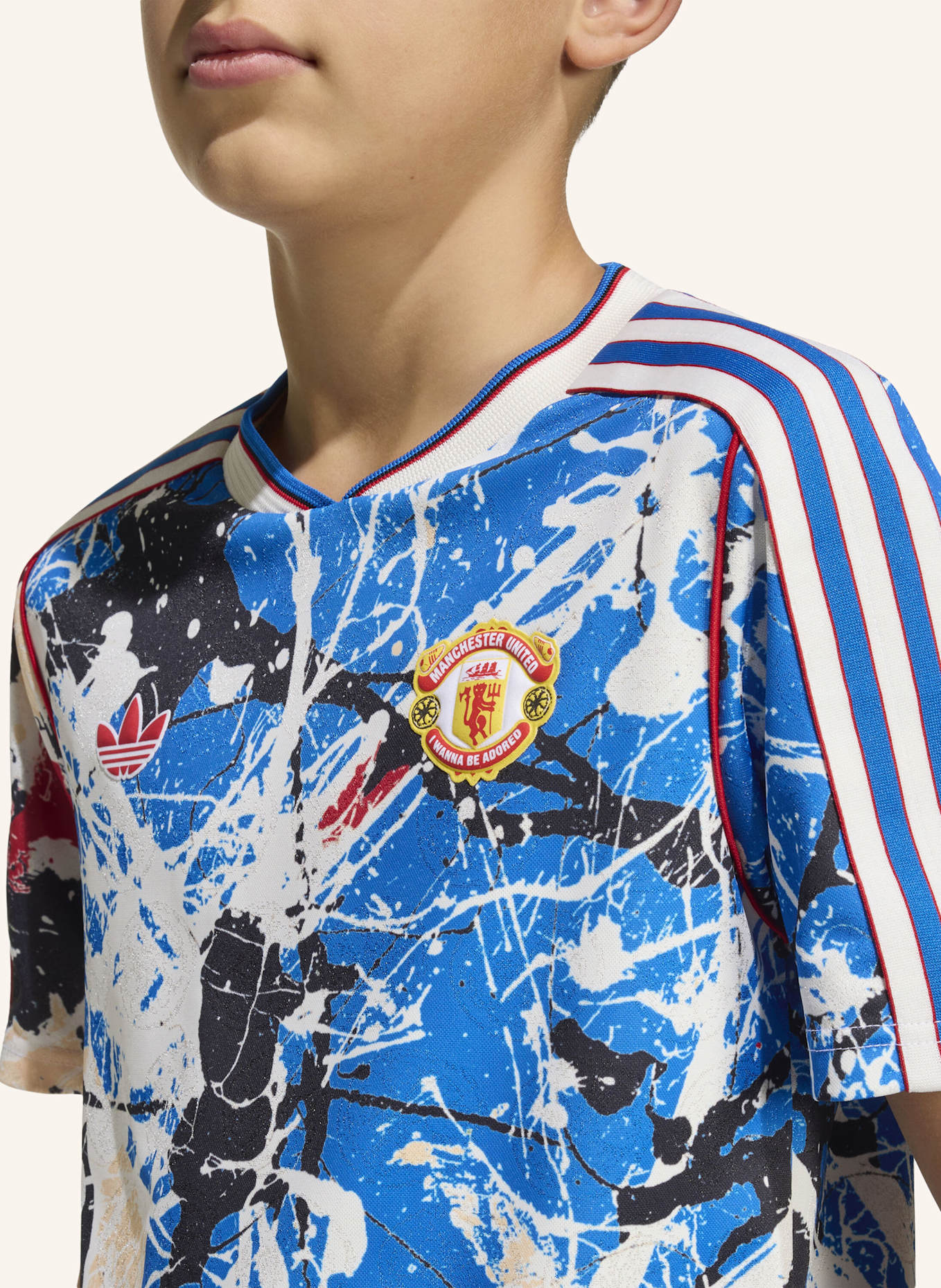adidas MANCHESTER UNITED STONE ROSES KIDS TRIKOT: NEONLILA/ NEONROT/ NEONROSA/ NEONORANGE/ NEONBLAU/ NEONGRÜN/ NEONPINK/ NEONTÜRKIS/ NEONGELB