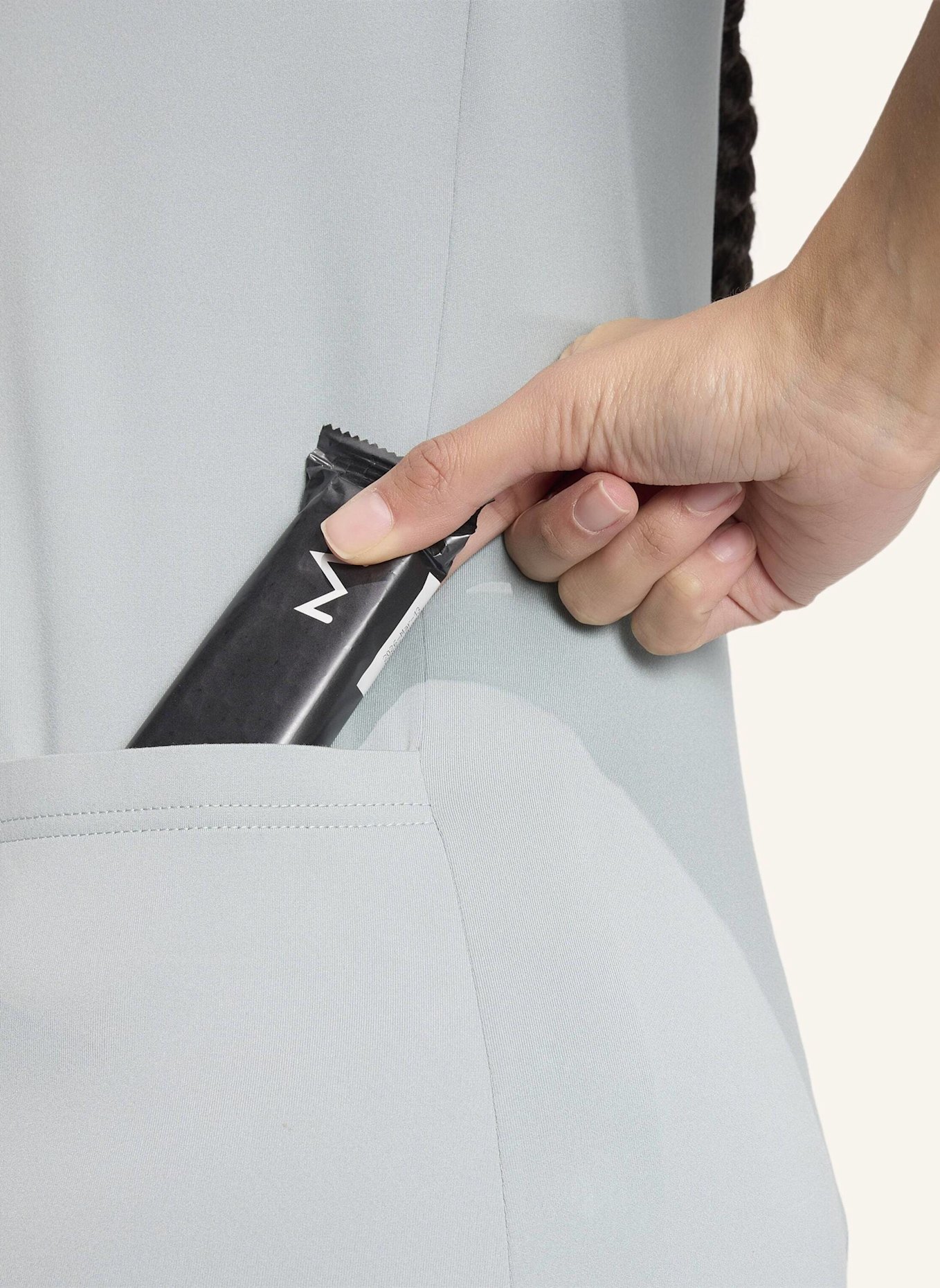 adidas ESSENTIALS FAHRRADTRIKOT: GRÜN