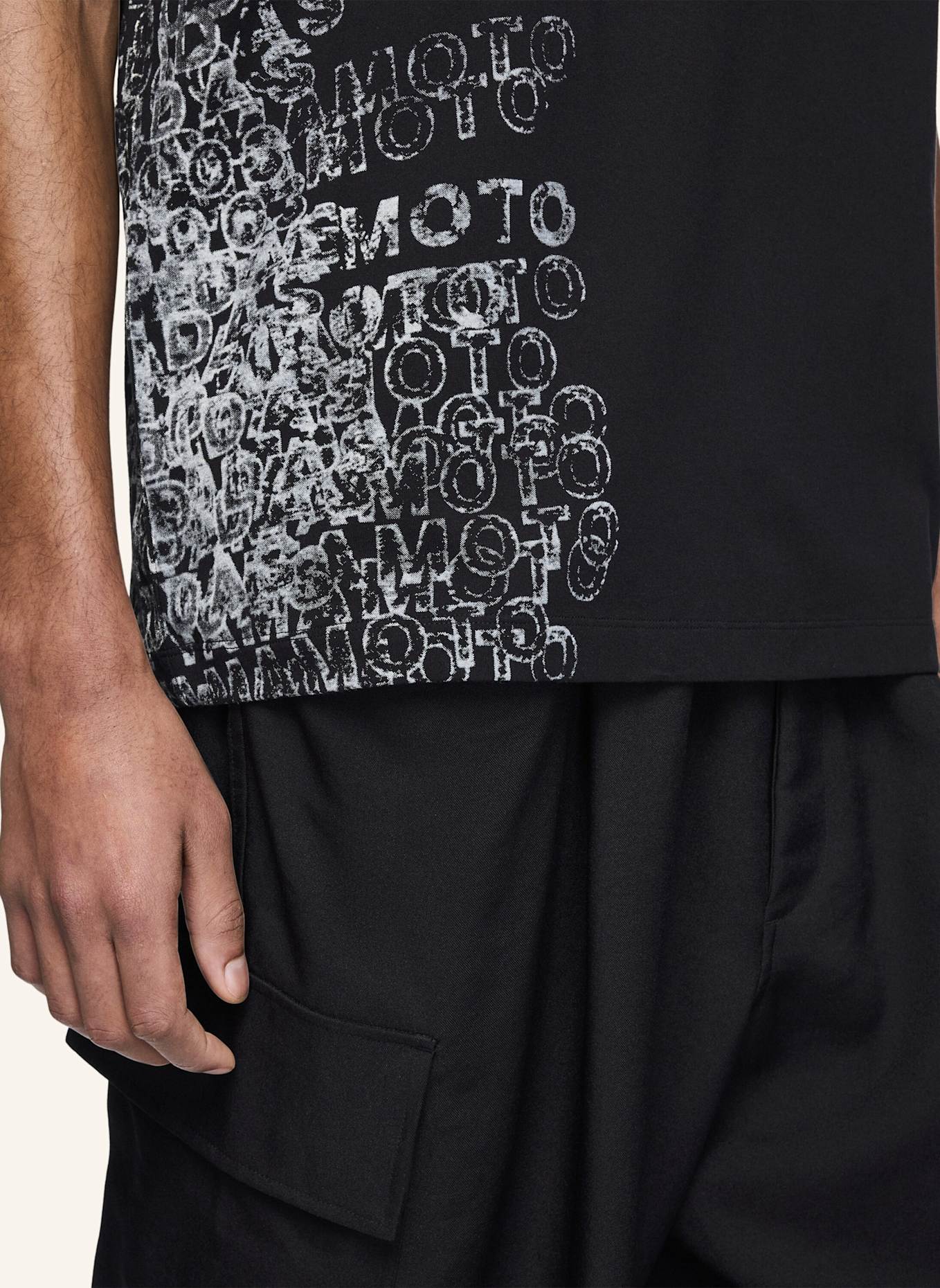 Y-3 Y-3 GFX T-SHIRT: SCHWARZ