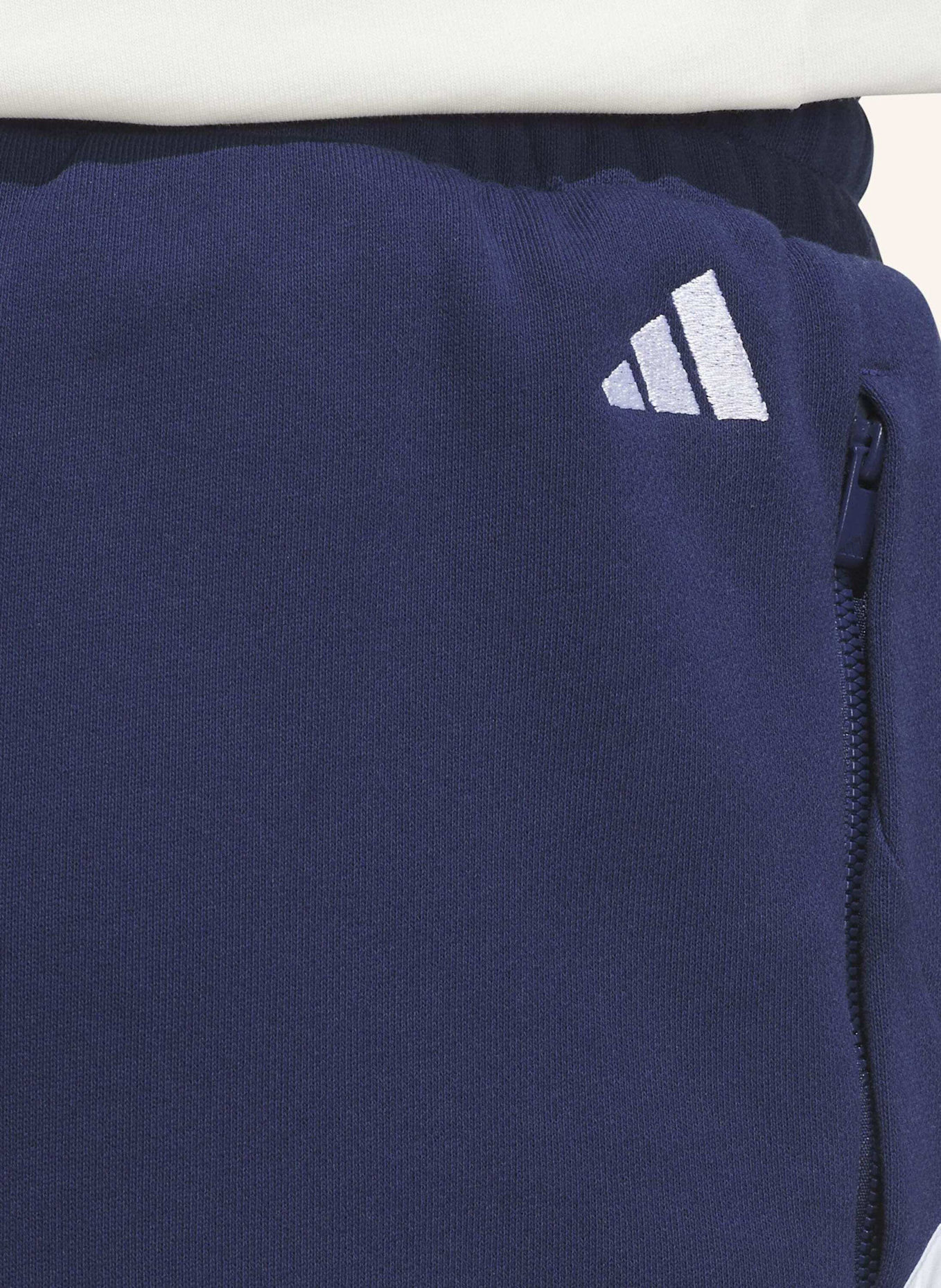 adidas ANTHONY EDWARDS FOUNDATION SHORTS: BLAU