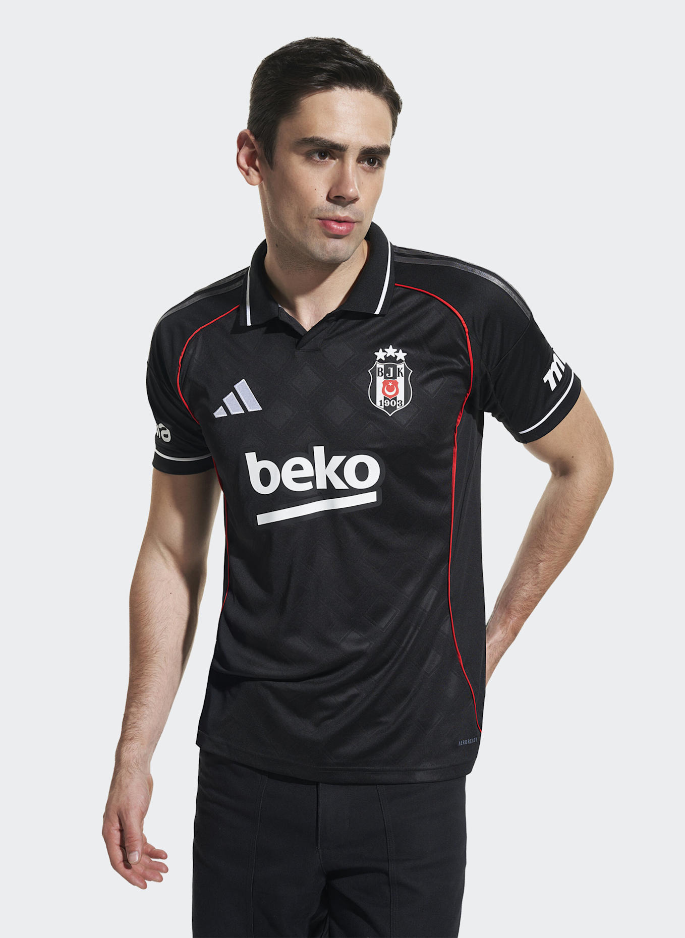 adidas BEŞIKTAŞ JK 25/26 AUSWEICHTRIKOT: SCHWARZ