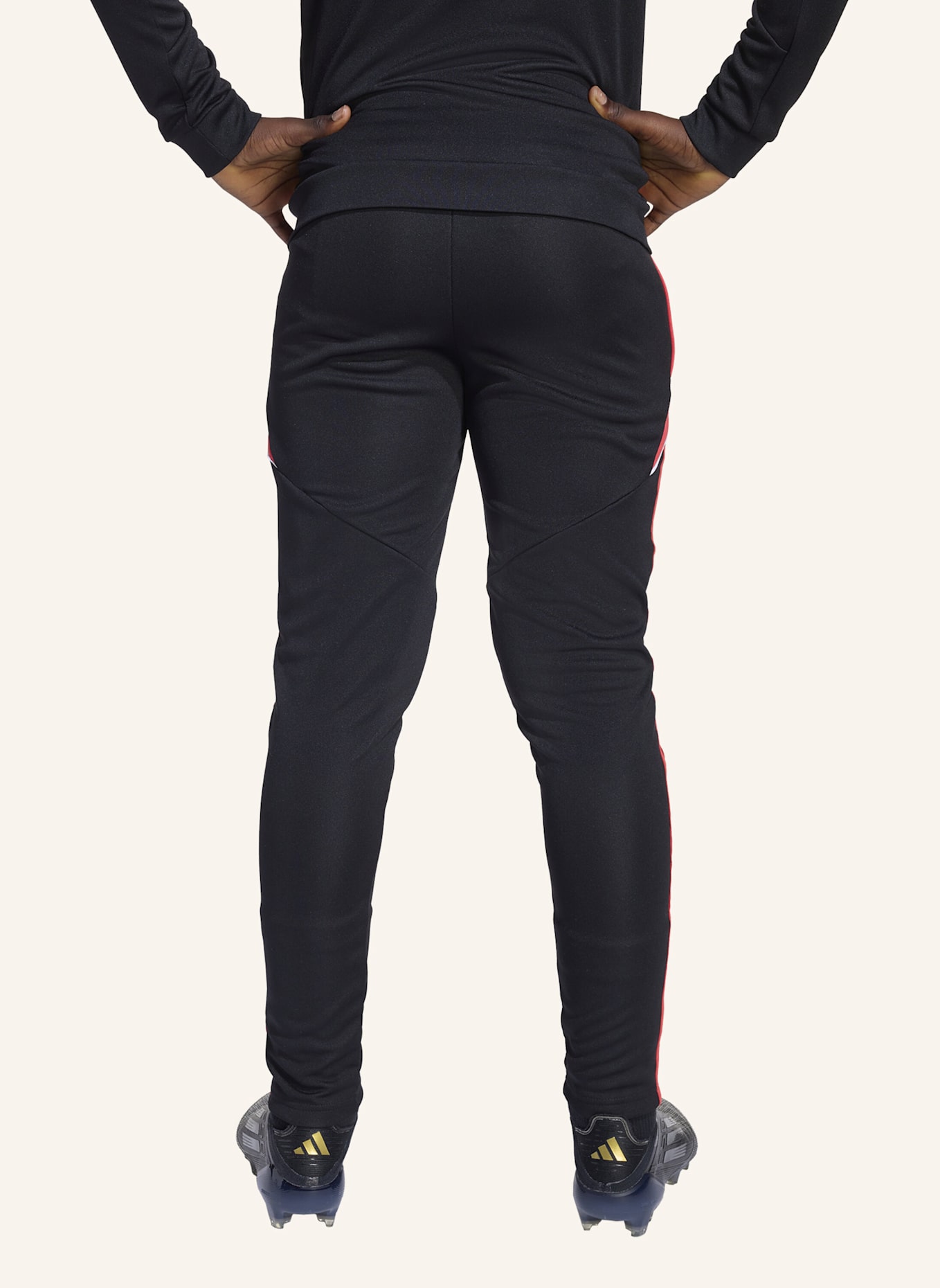 adidas MESSI KIDS TRAININGSHOSE: SCHWARZ