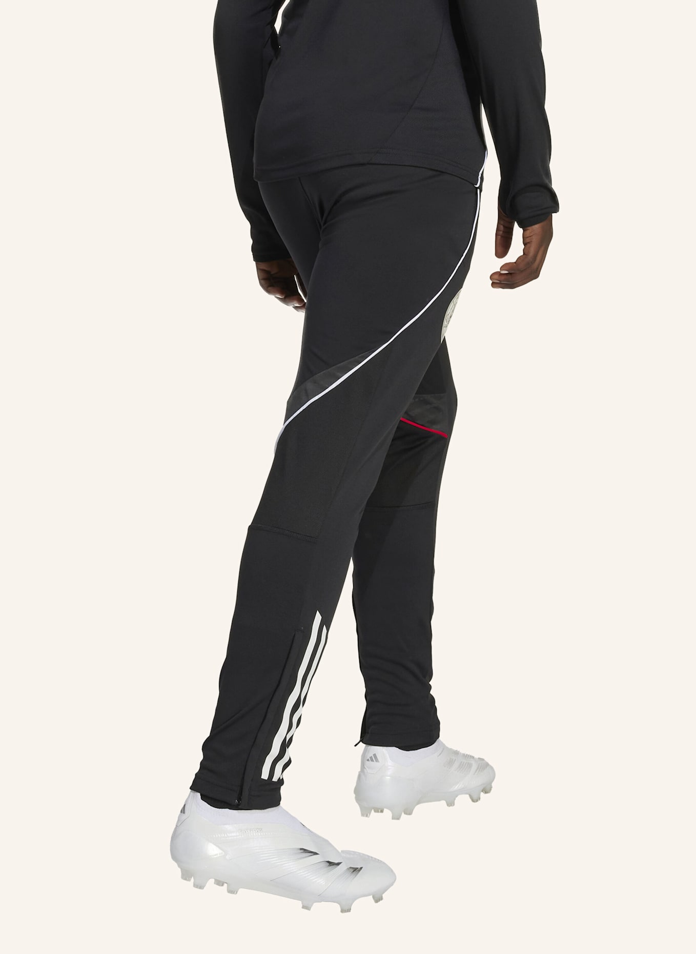 adidas AJAX AMSTERDAM TIRO 25 COMPETITION KIDS TRAININGSHOSE: SCHWARZ/ WEISS/ ROT