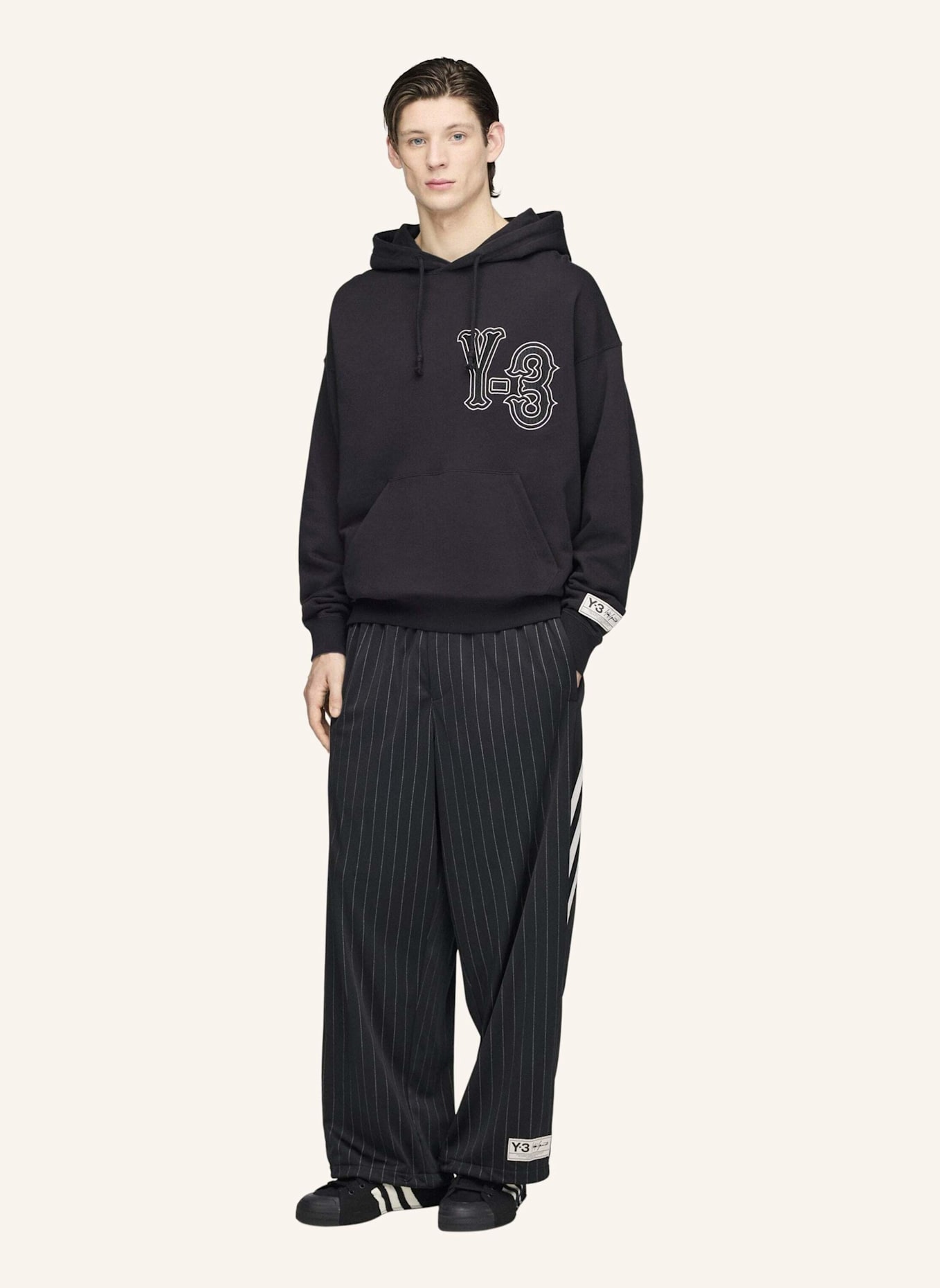 Y-3 Y-3 ELITE 5 GFX HOODIE: SCHWARZ