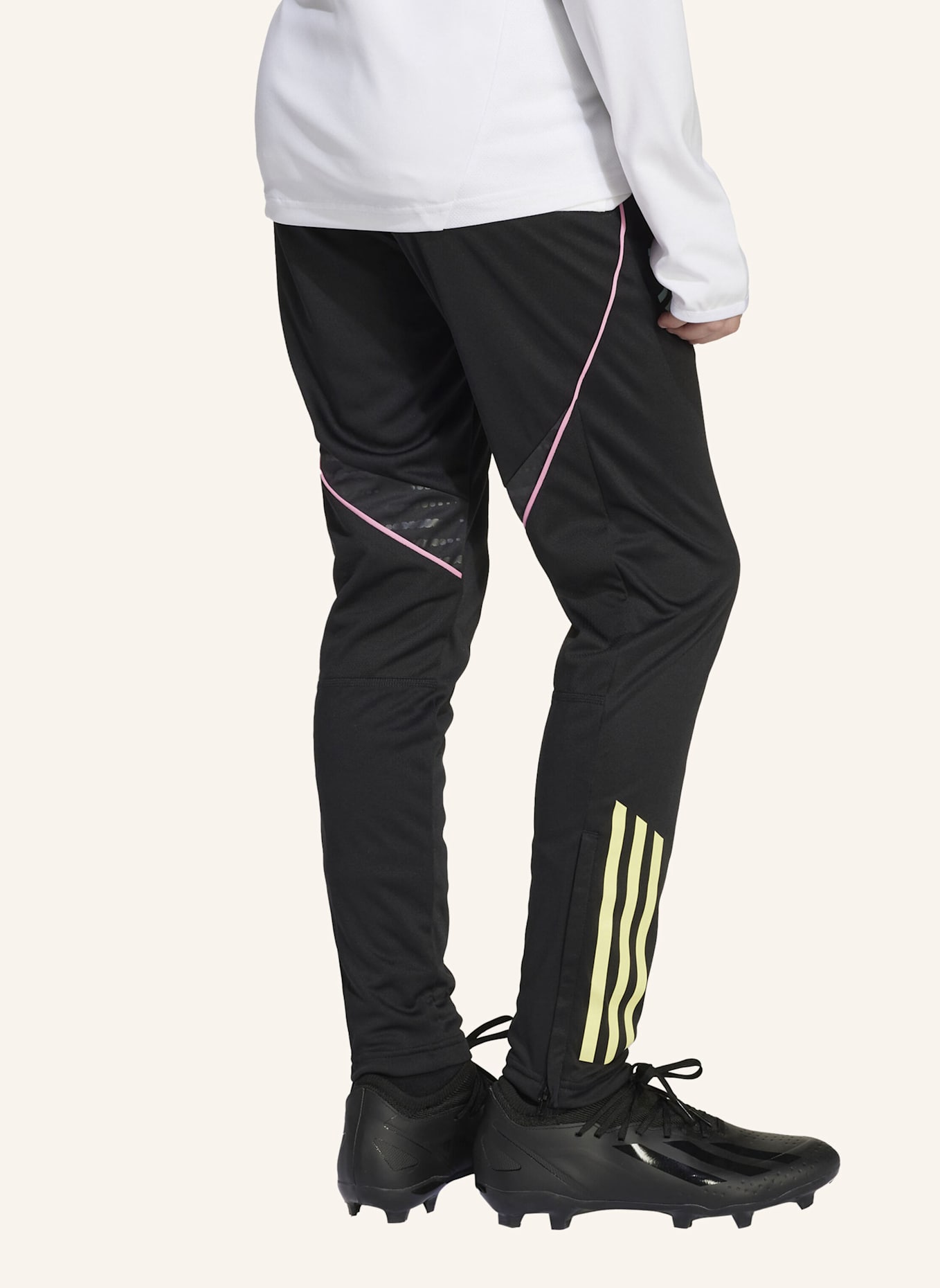 adidas JUVENTUS TURIN TIRO 25 COMPETITION KIDS TRAININGSHOSE: SCHWARZ