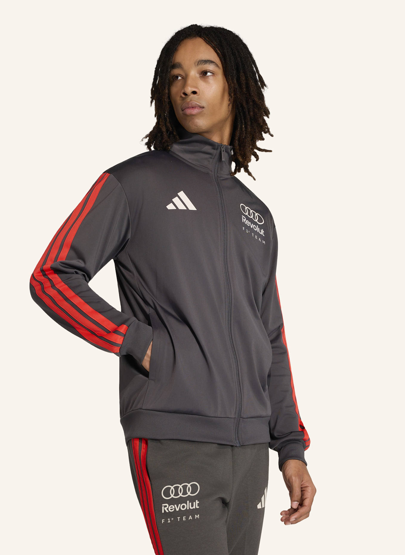 adidas AUDI REVOLUT F1 TEAM DNA TRAININGSJACKE: SCHWARZ