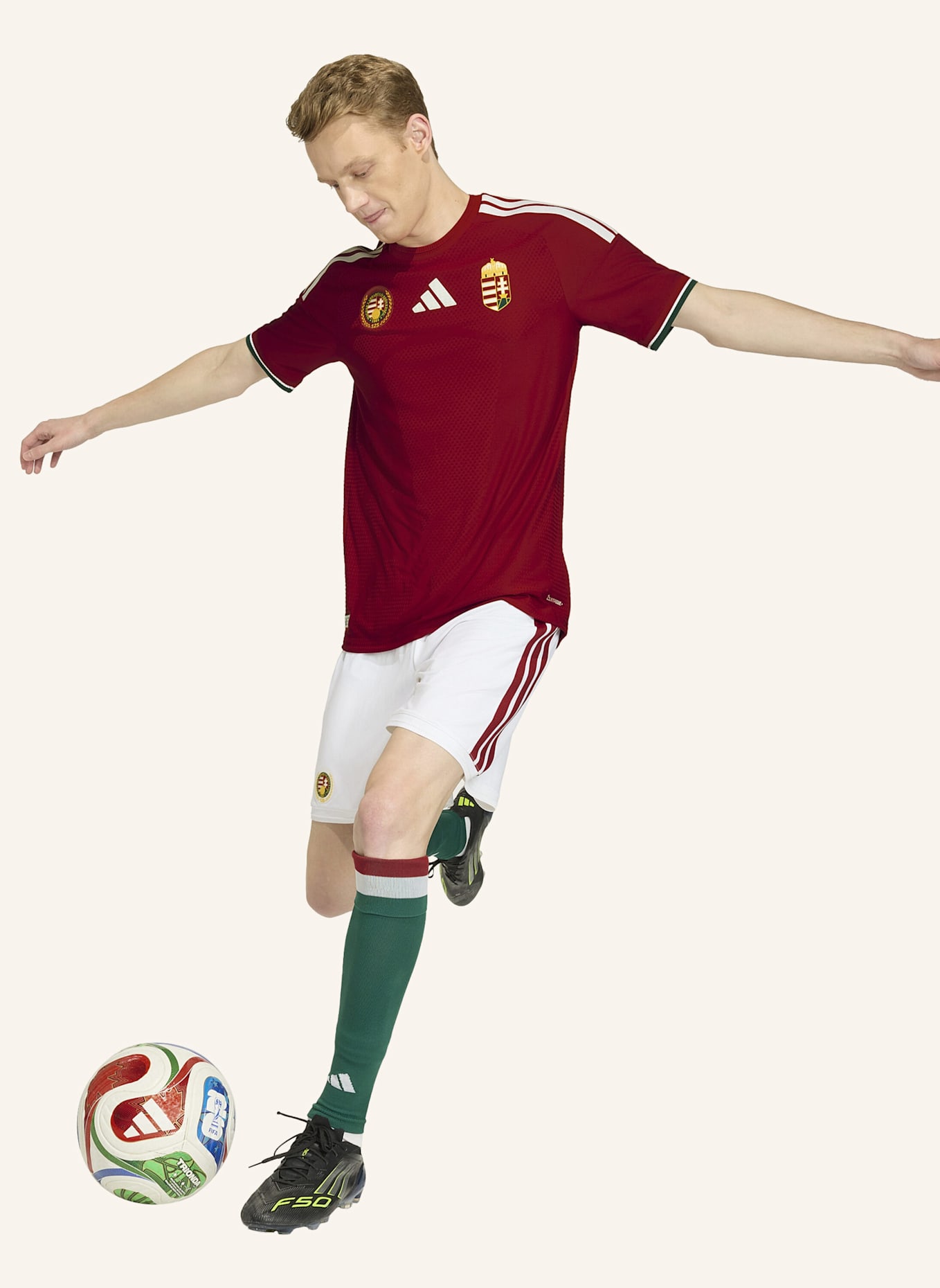 adidas UNGARN 26 AUTHENTIC HEIMTRIKOT: ROT