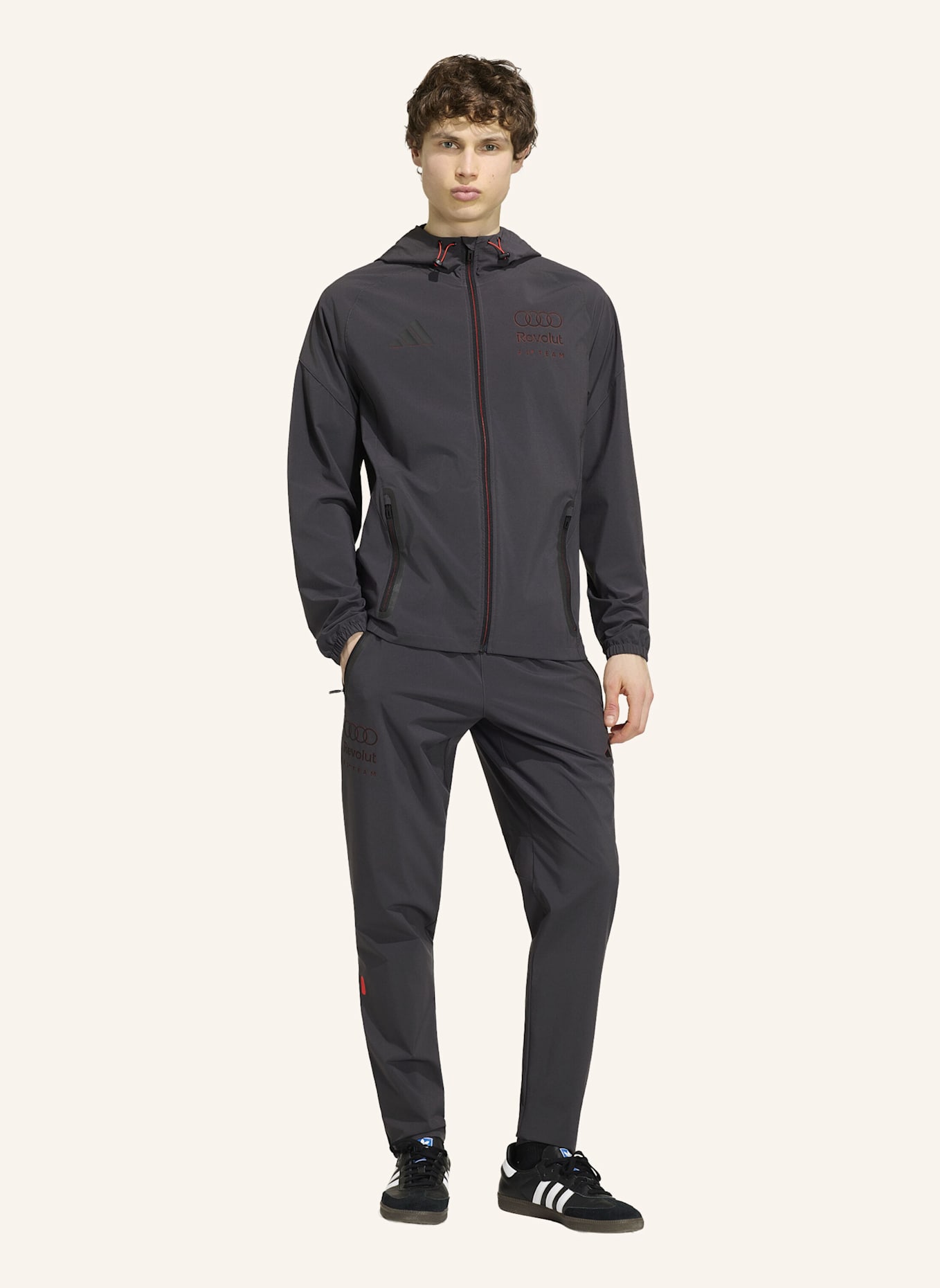 adidas AUDI REVOLUT F1 TEAM DNA VIS TECH HOSE: SCHWARZ/ ROT