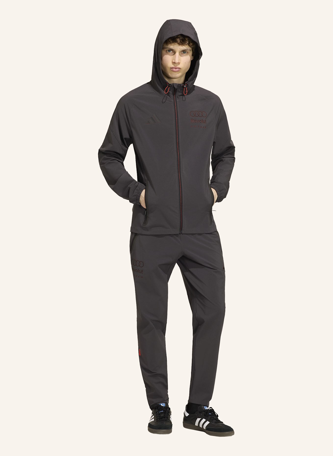 adidas AUDI REVOLUT F1 TEAM DNA VIS TECH JACKE: SCHWARZ/ ROT