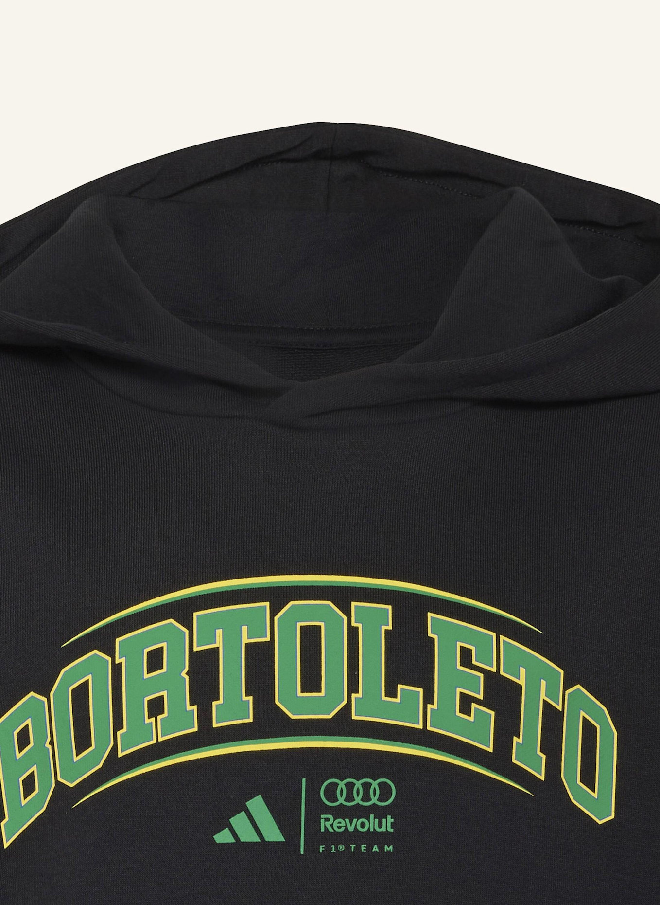 adidas AUDI REVOLUT F1 TEAM GABRIEL BORTOLETO GRAPHIC III HOODIE: SCHWARZ