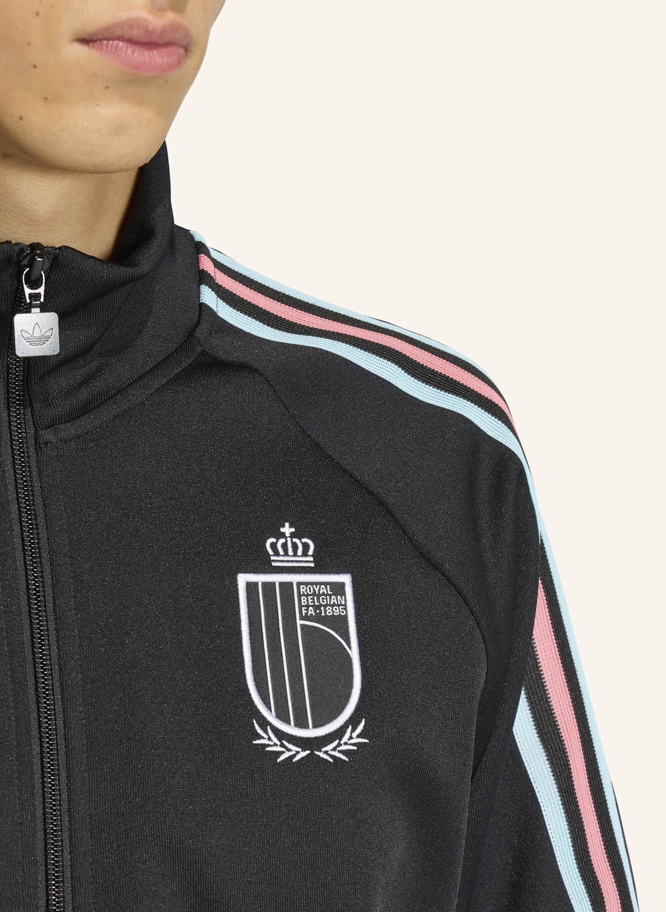 adidas BELGIEN ORIGINALS JACKE: SCHWARZ