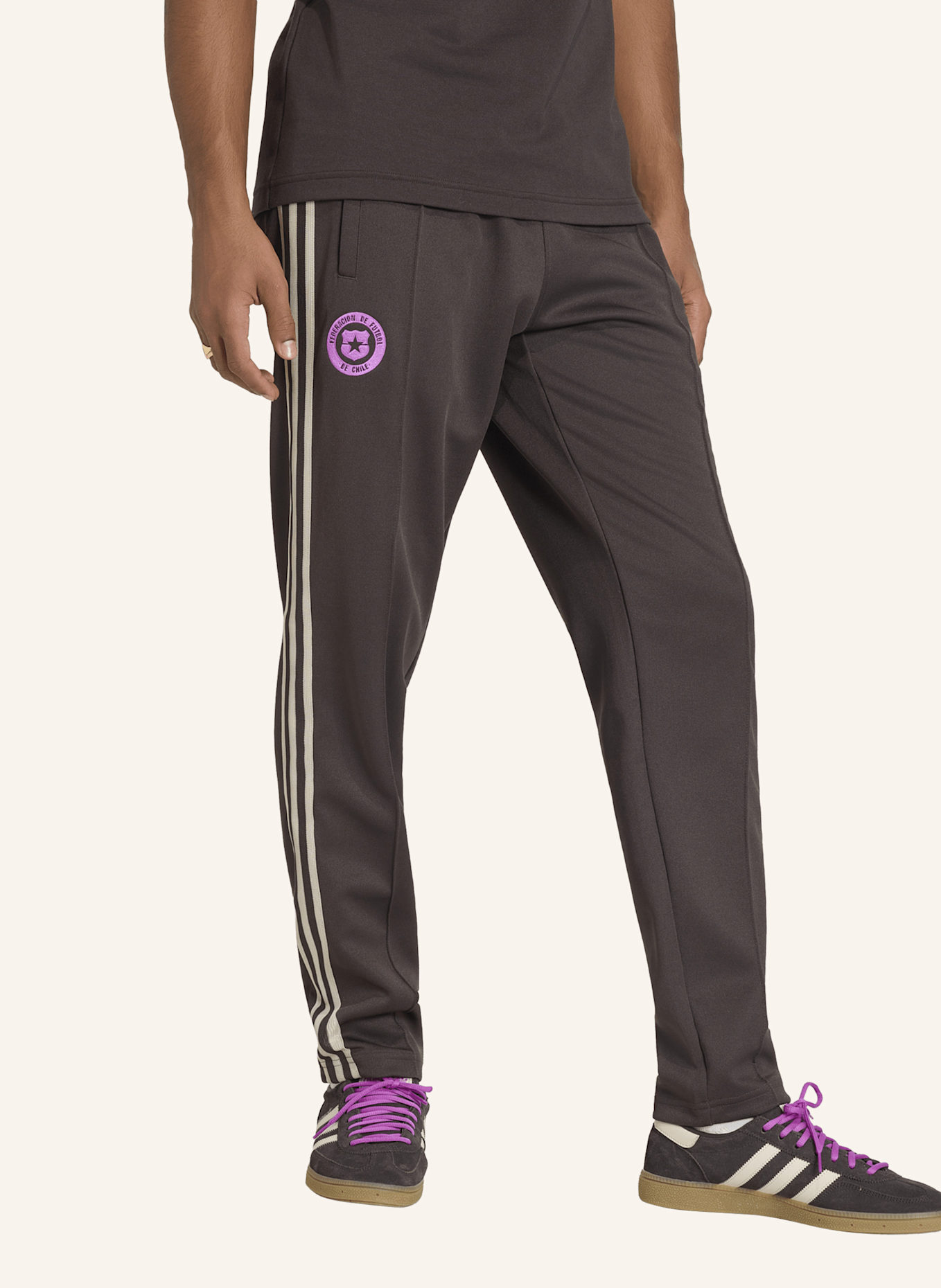 adidas CHILE ORIGINALS TRAININGSHOSE: BRAUN