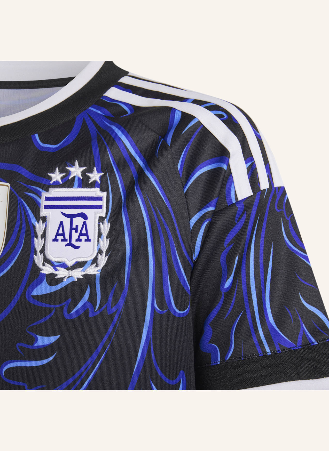 adidas ARGENTINIEN 26 KIDS AUSWÄRTSTRIKOT: SCHWARZ/ BLAU