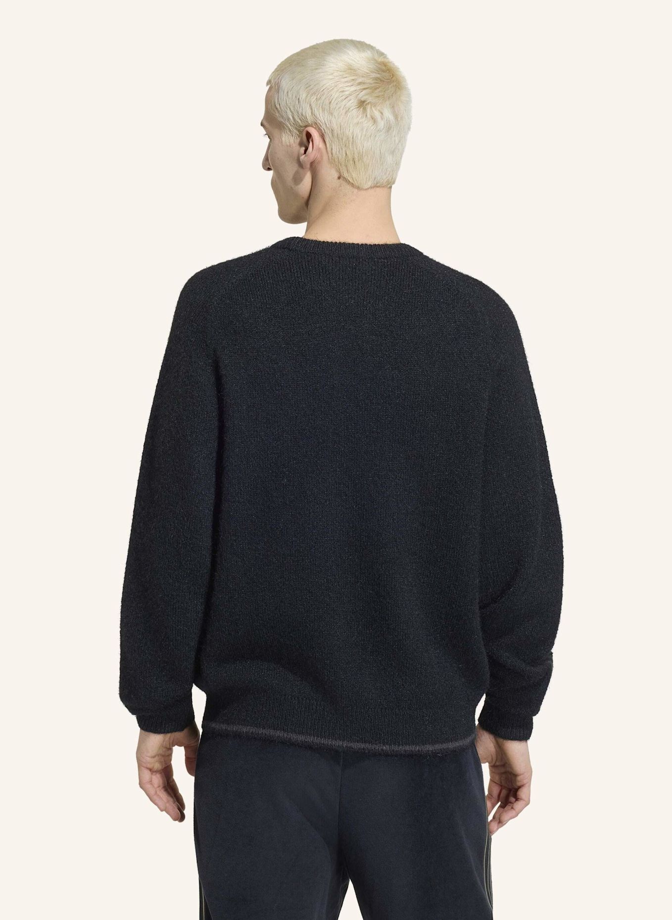 adidas Originals 3 STREIFEN SWEATSHIRT, FLUFFIGER STRICK, RUNDHALSAUSSCHNITT: SCHWARZ