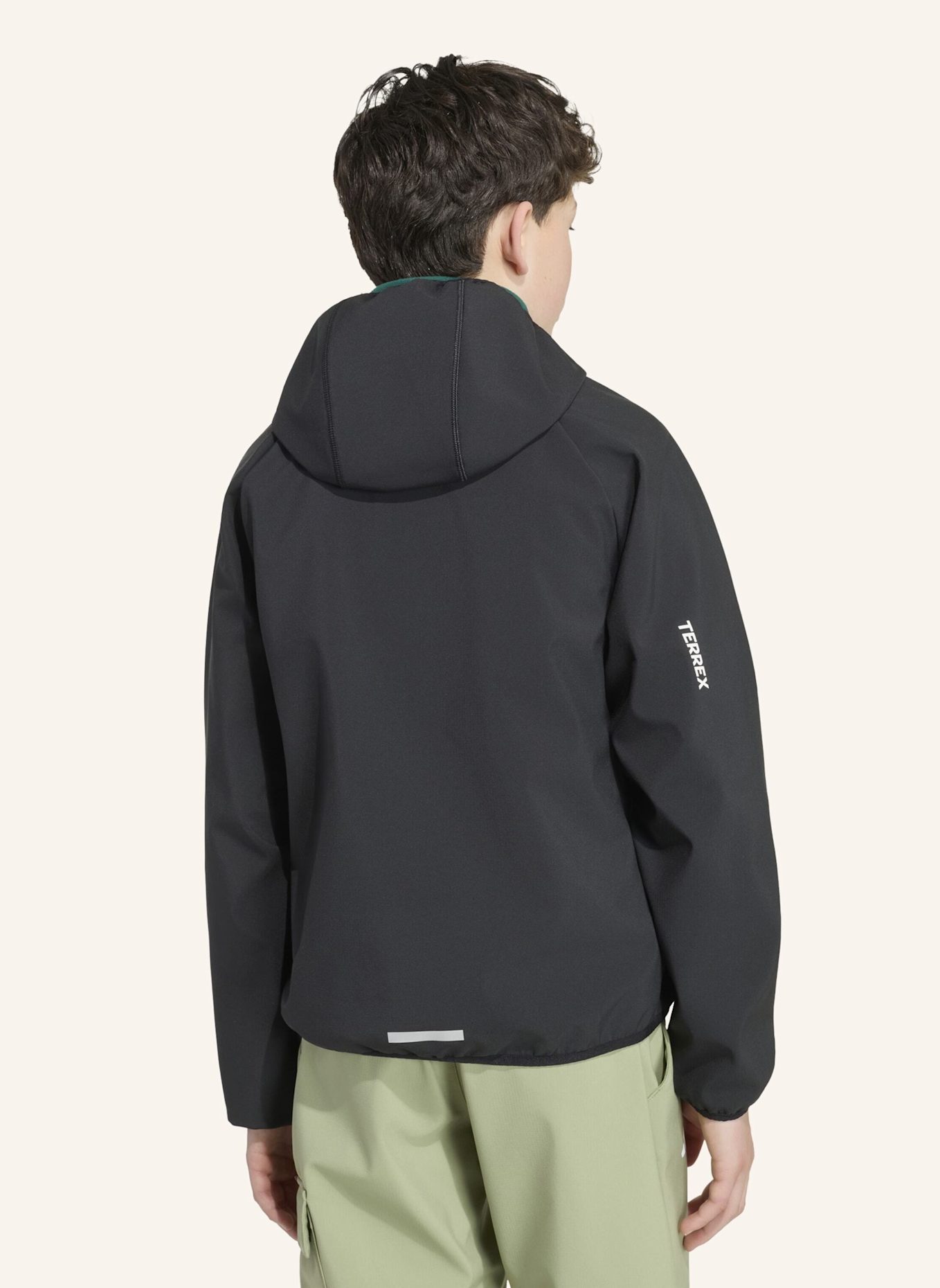 adidas TERREX TERREX MULTI CLIMAWARM KIDS SOFTSHELL-JACKE: SCHWARZ