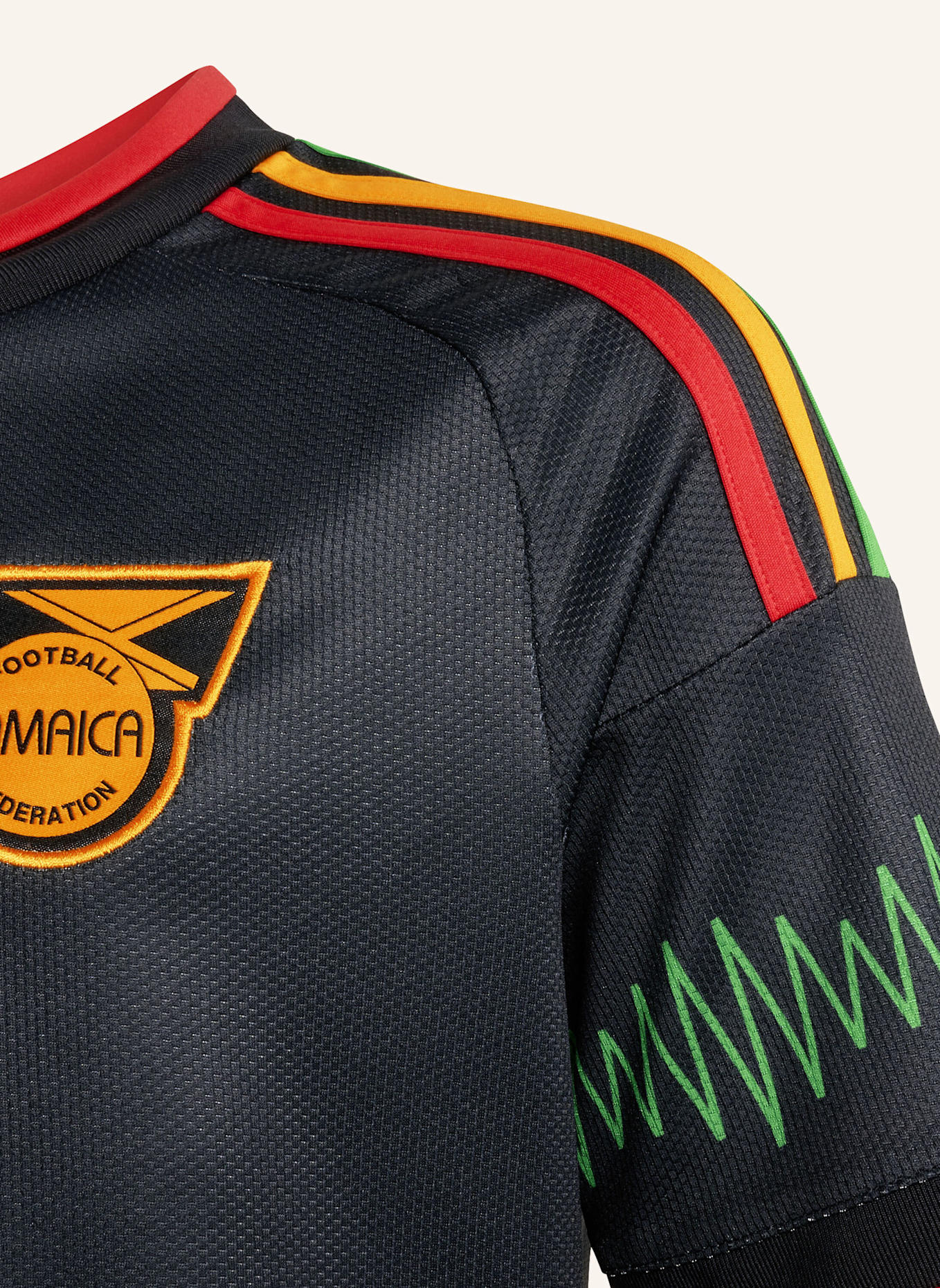 adidas JAMAIKA 26 X BOB MARLEY KIDS AUSWÄRTSTRIKOT: SCHWARZ