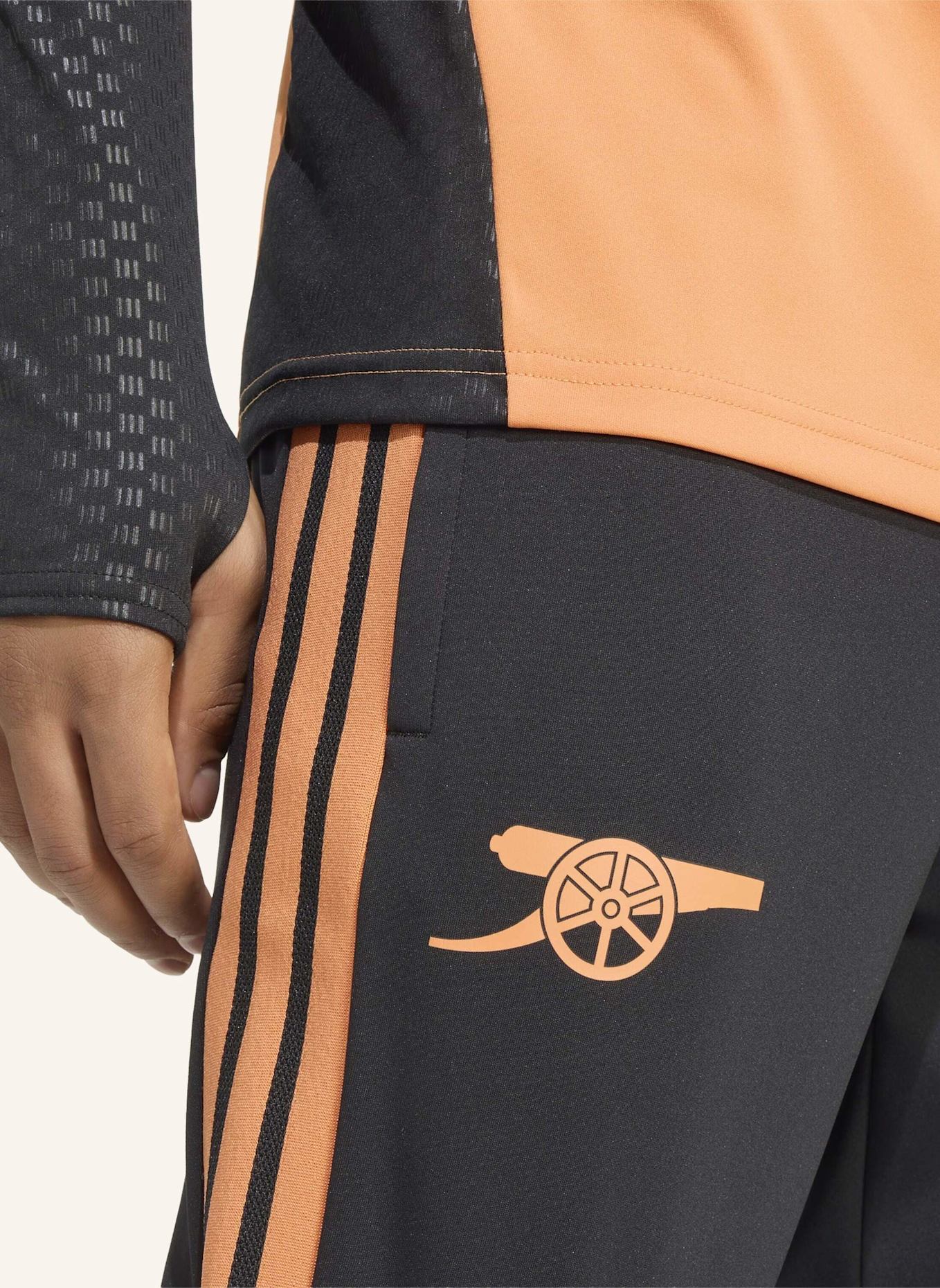adidas ARSENAL FC 26/27 TIRO TRAININGSHOSE: SCHWARZ