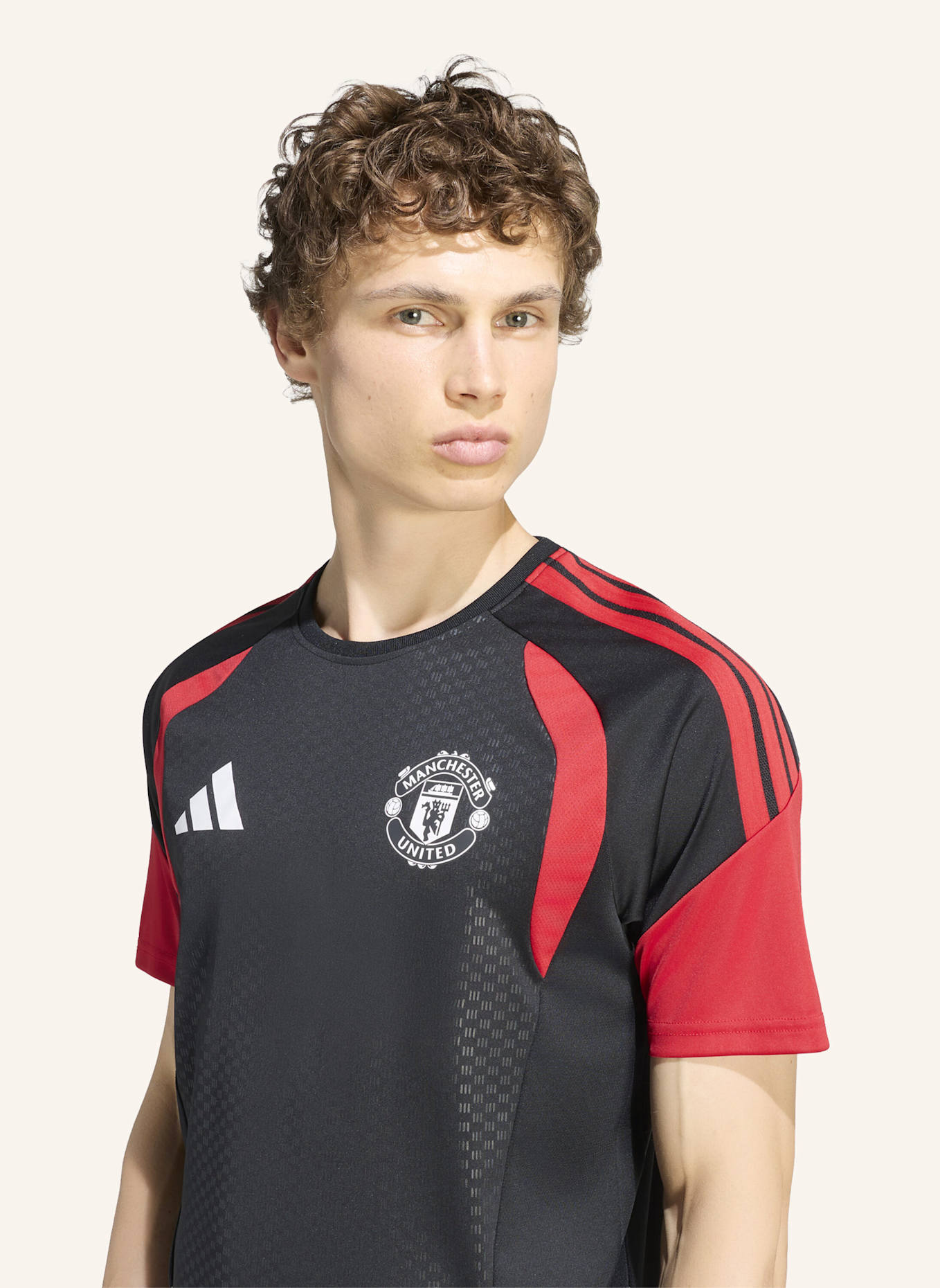 adidas MANCHESTER UNITED 26/27 TIRO TRAININGSTRIKOT: SCHWARZ