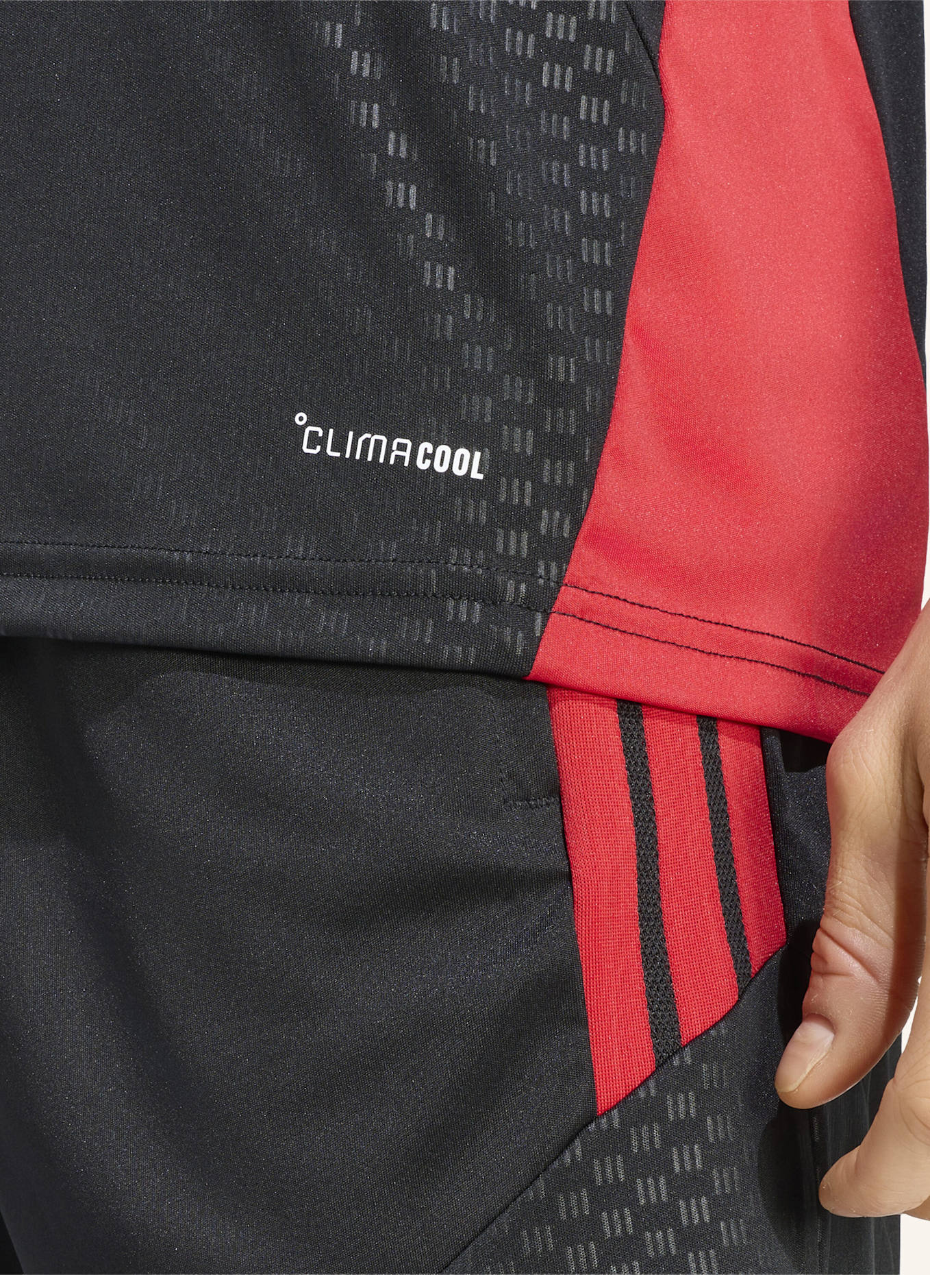 adidas MANCHESTER UNITED 26/27 TIRO TRAININGSTRIKOT: SCHWARZ