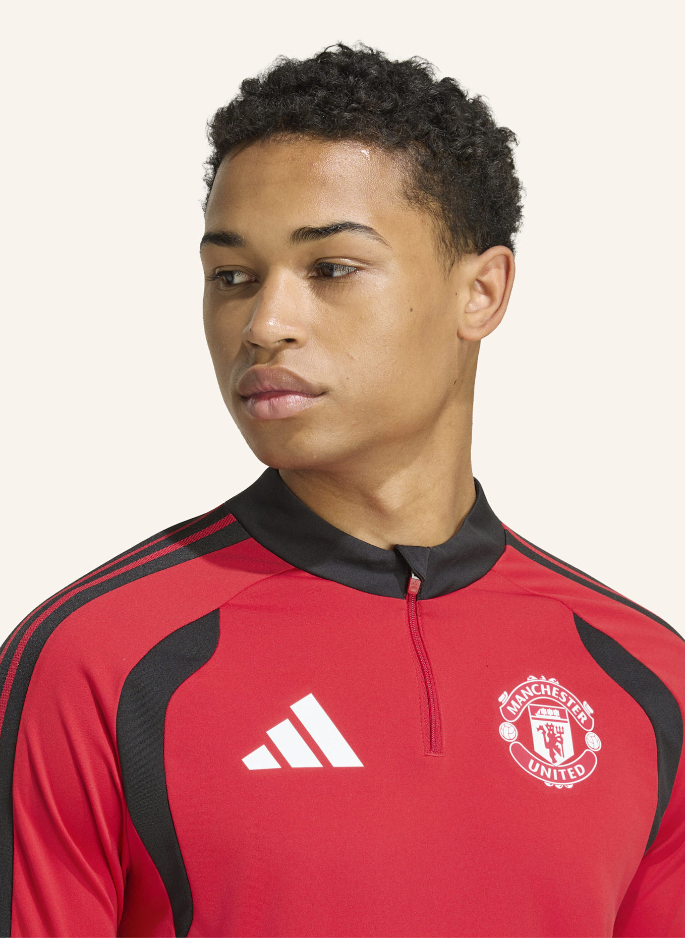 adidas MANCHESTER UNITED 26/27 TIRO TRAININGSOBERTEIL: ROT