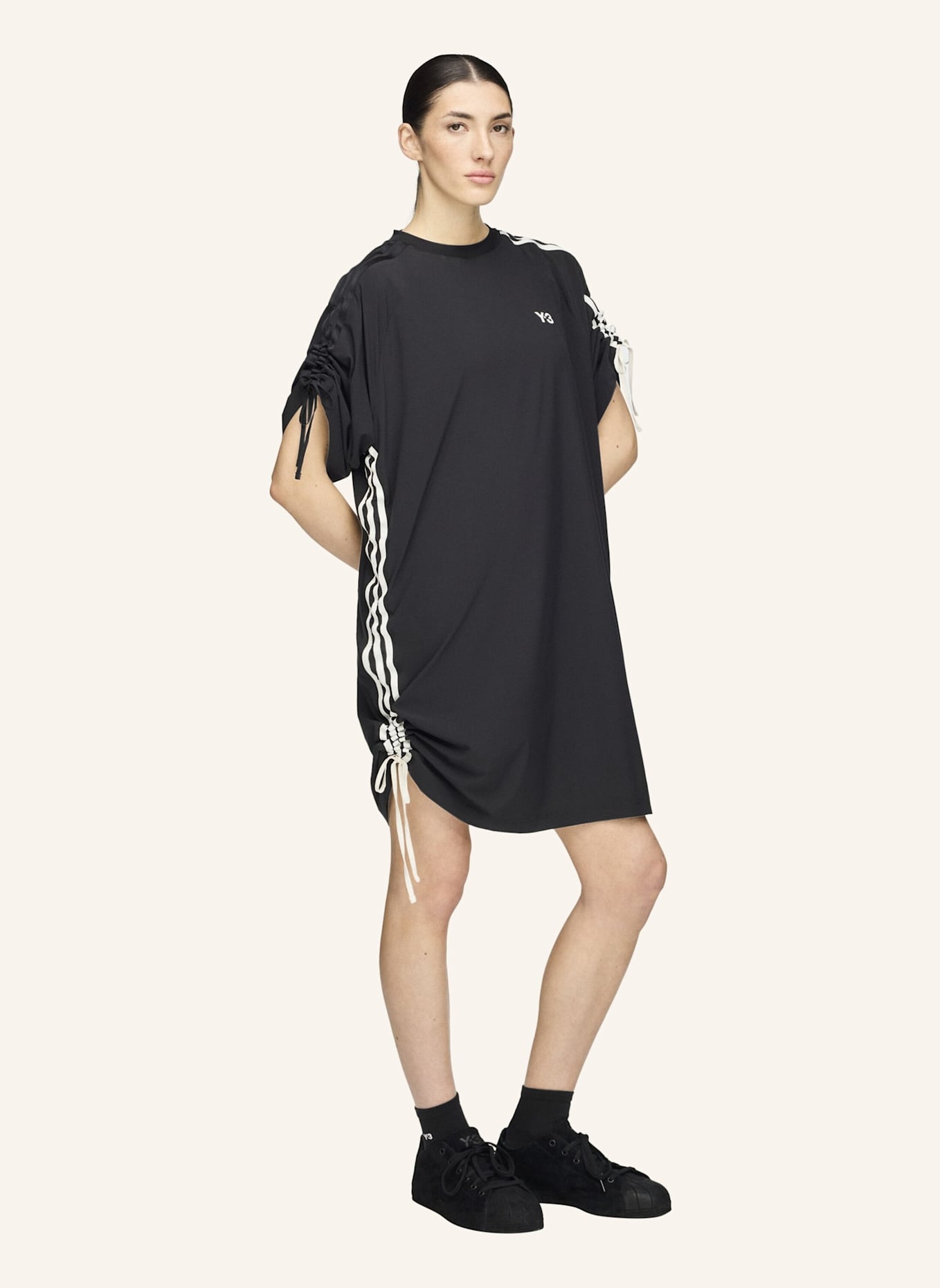 Y-3 Y-3 CINCH 3-STREIFEN OVERSIZED T-SHIRT-KLEID: SCHWARZ