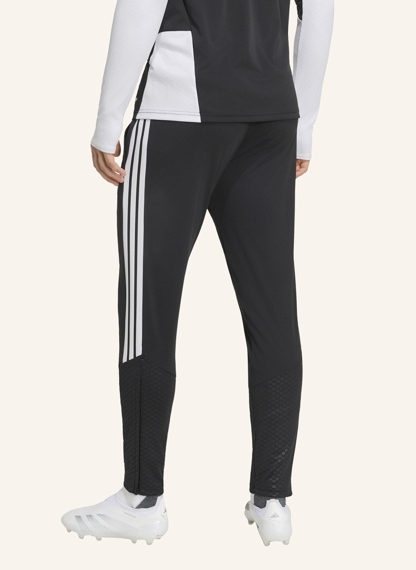 adidas FC LIVERPOOL 26/27 TIRO TRAININGSHOSE: SCHWARZ
