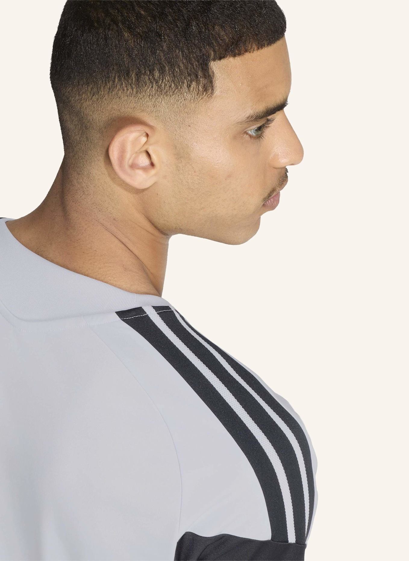 adidas LIVERPOOL FC 26/27 TIRO TRAININGSTRIKOT: GRAU