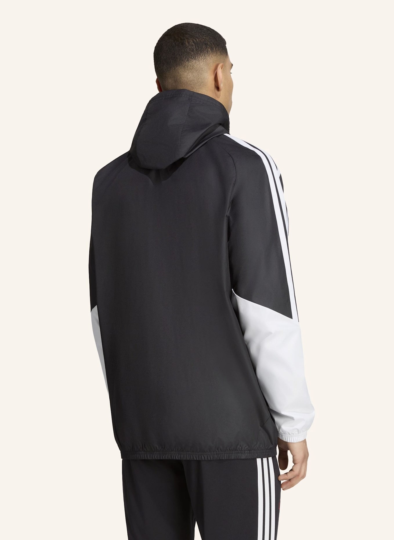 adidas FC LIVERPOOL 26/27 TIRO ALLWETTERJACKE: SCHWARZ