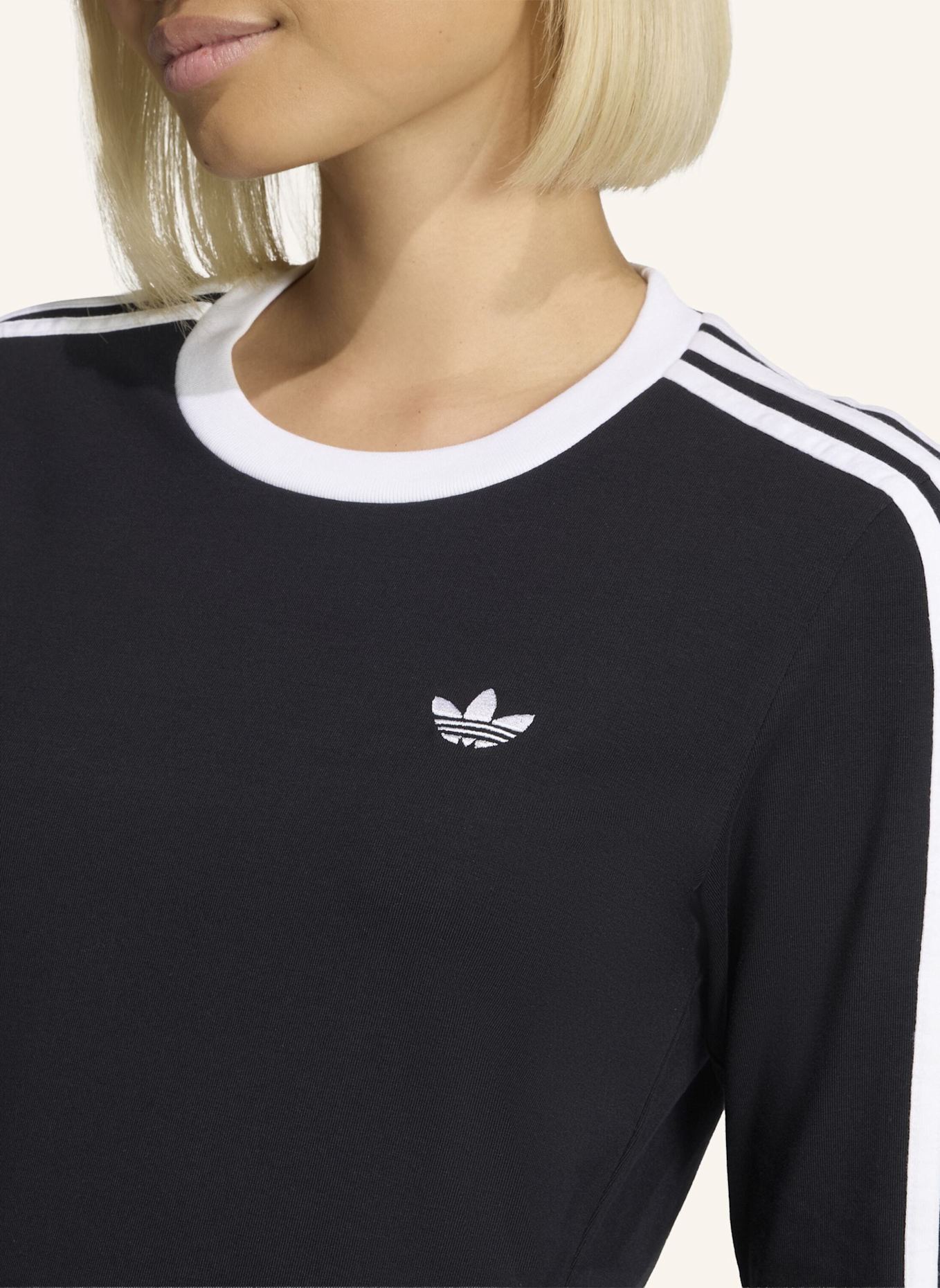 adidas Originals 3-STREIFEN LANGÄRMLIGES SHIRT, SCHMAL GESCHNITTEN: SCHWARZ/ WEISS