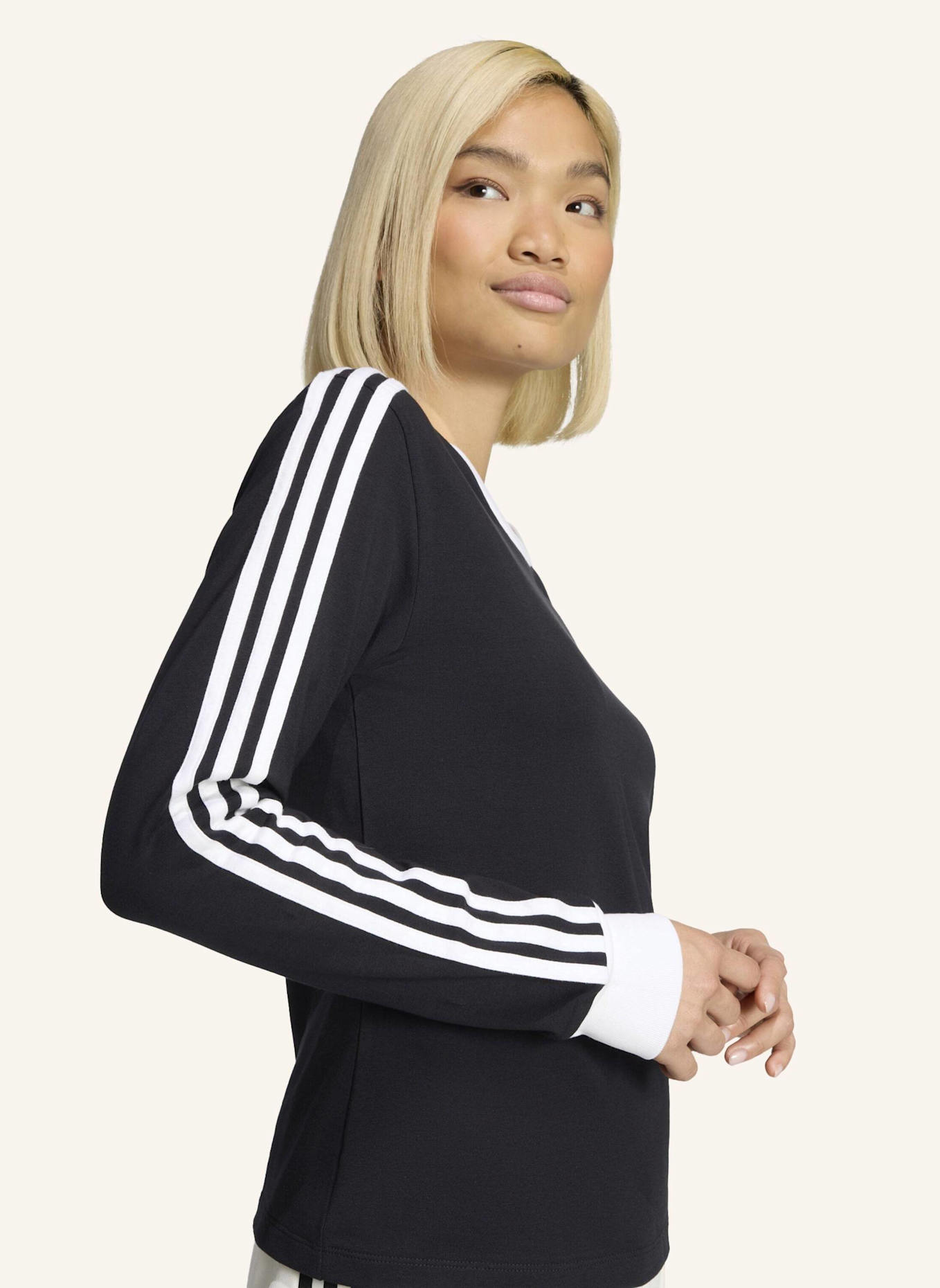 adidas Originals 3-STREIFEN LANGÄRMLIGES SHIRT, SCHMAL GESCHNITTEN: SCHWARZ/ WEISS