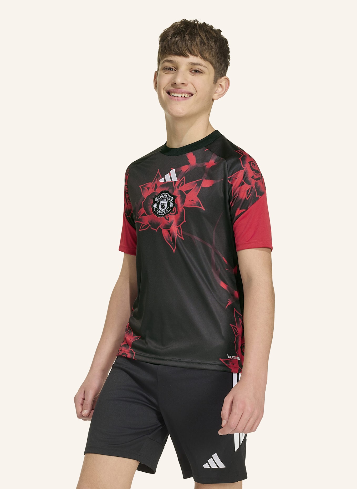 adidas MANCHESTER UNITED 26/27 KIDS PRE-MATCH TRIKOT: SCHWARZ