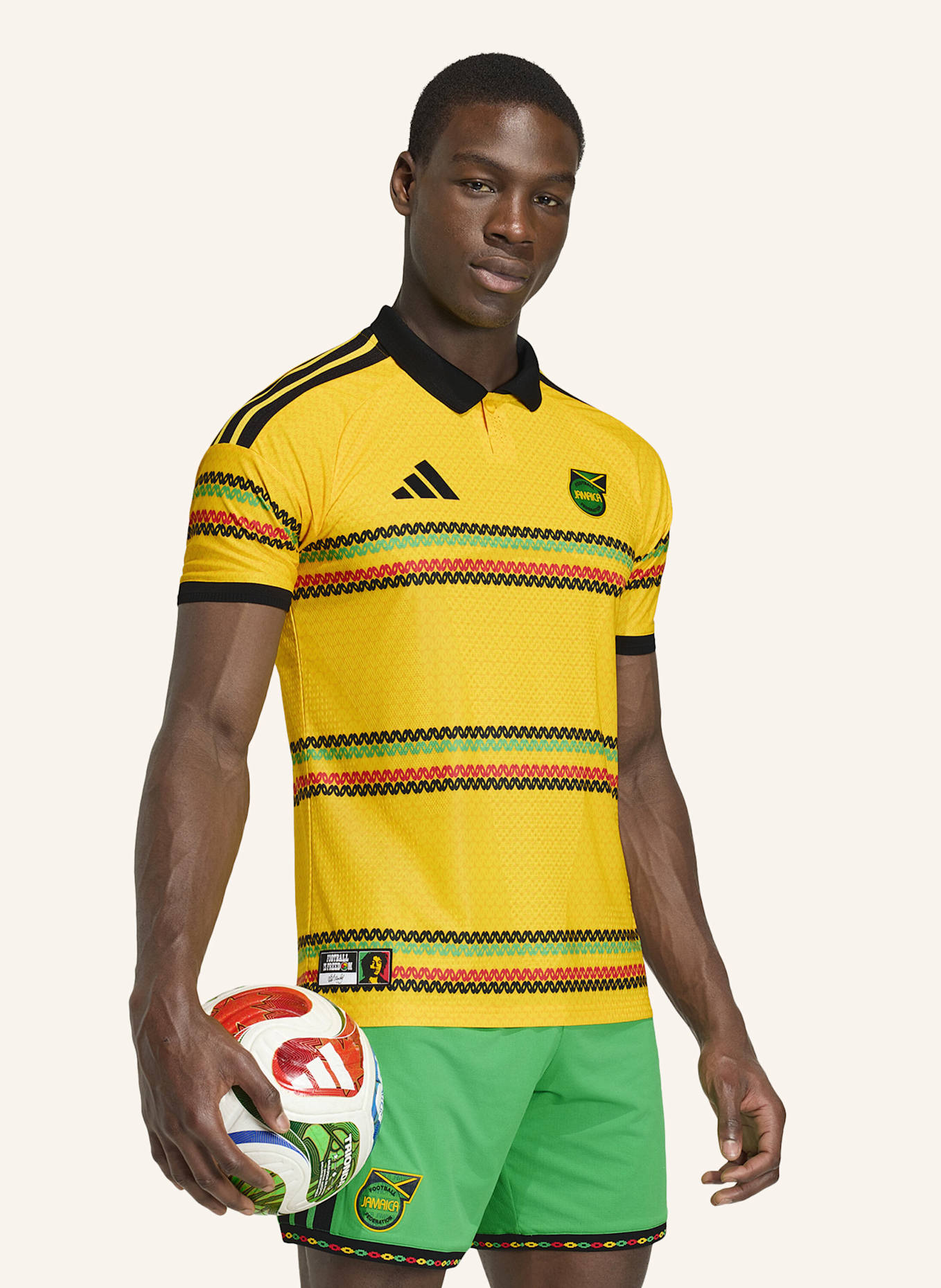 adidas JAMAIKA 26 X BOB MARLEY AUTHENTIC HEIMTRIKOT: GOLD