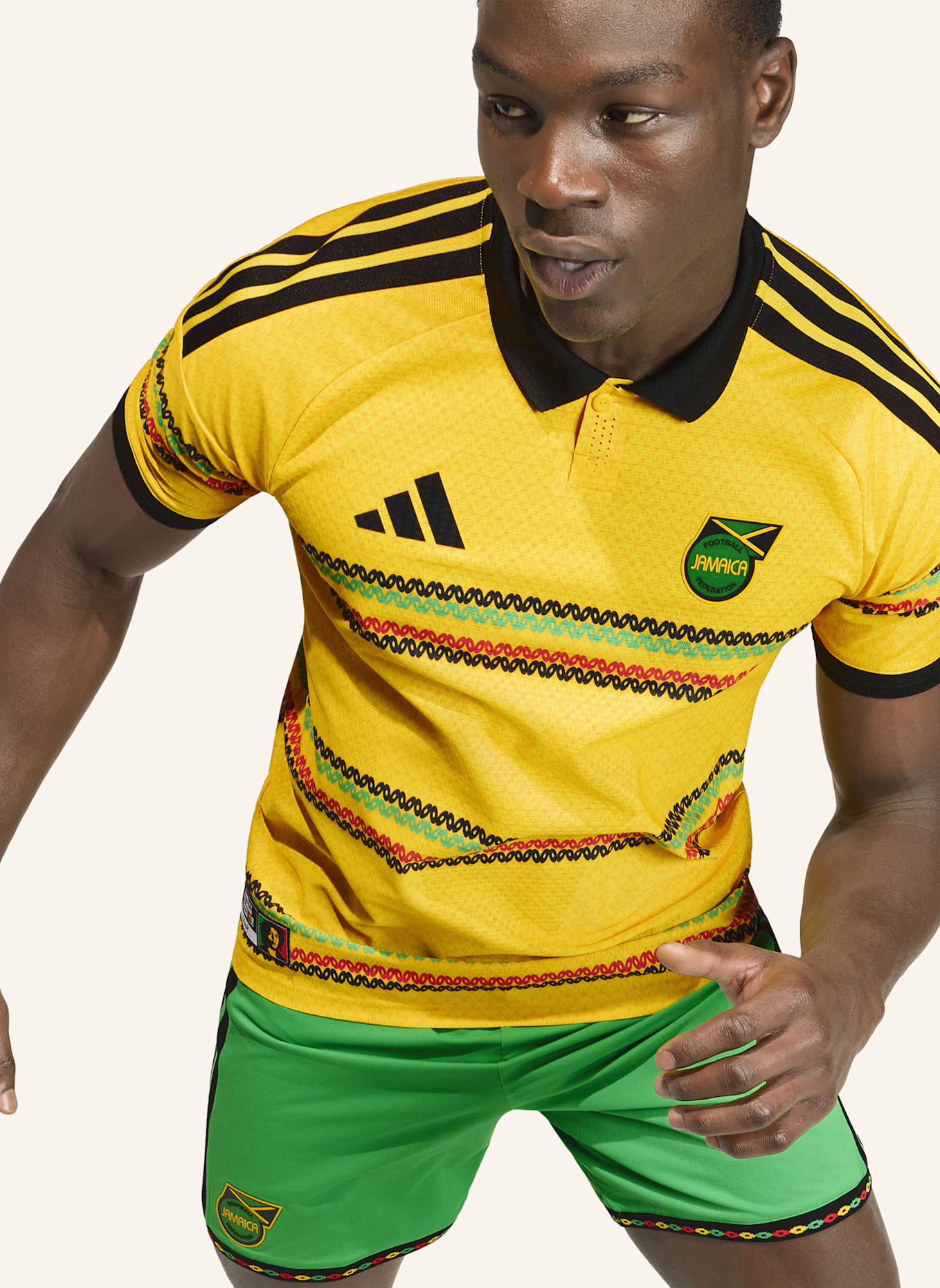 adidas JAMAIKA 26 X BOB MARLEY AUTHENTIC HEIMTRIKOT: GOLD