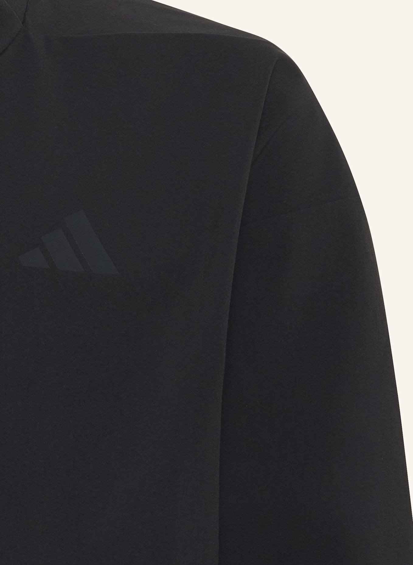 adidas ADIDAS Z.N.E. TRAVEL GEWEBTE TRAININGSJACKE: SCHWARZ/ GRAU