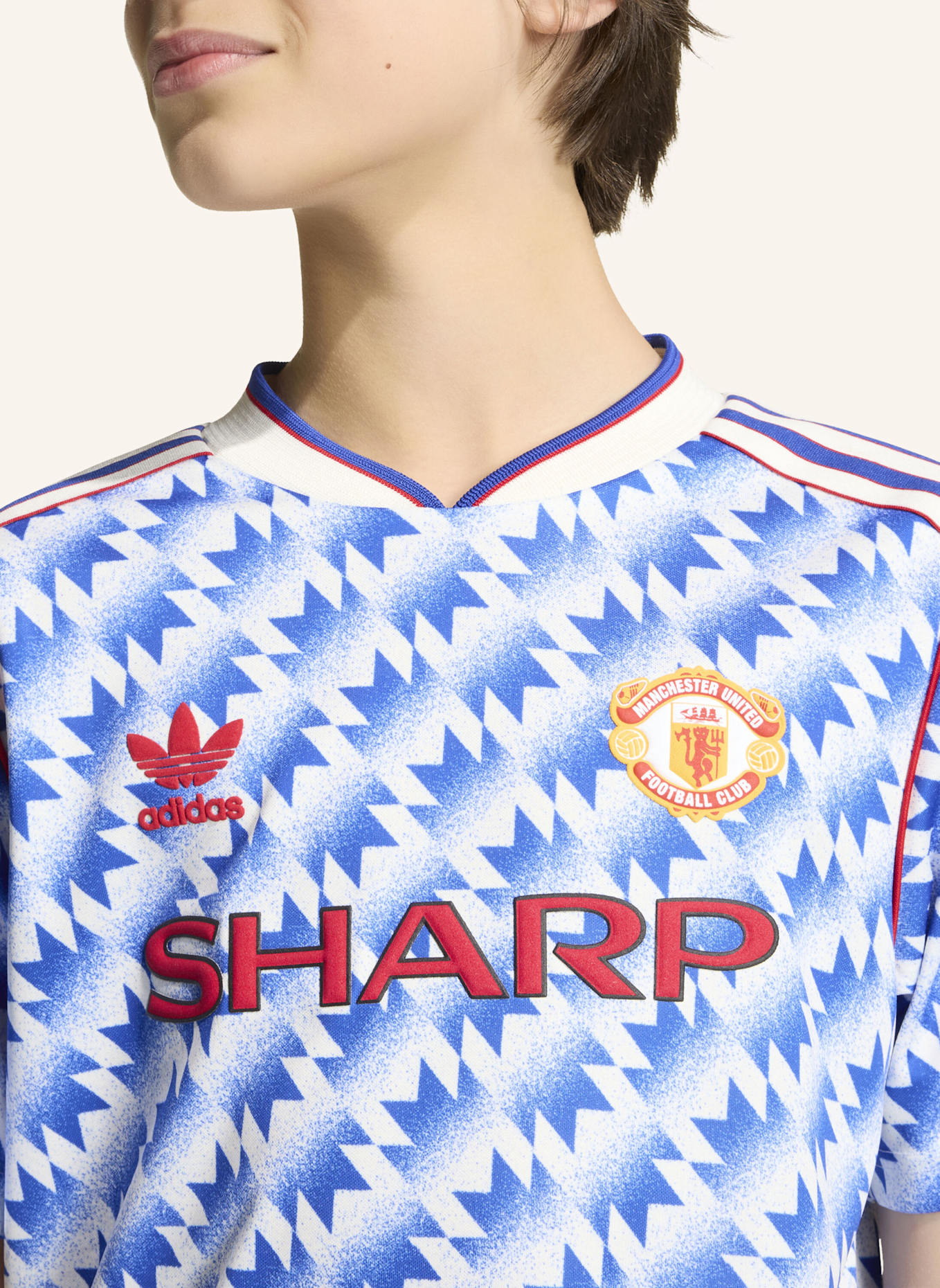 adidas MANCHESTER UNITED KIDS AUSWÄRTSTRIKOT 90: NEONLILA/ NEONROT/ NEONROSA/ NEONORANGE/ NEONBLAU/ NEONGRÜN/ NEONPINK/ NEONTÜRKIS/ NEONGELB