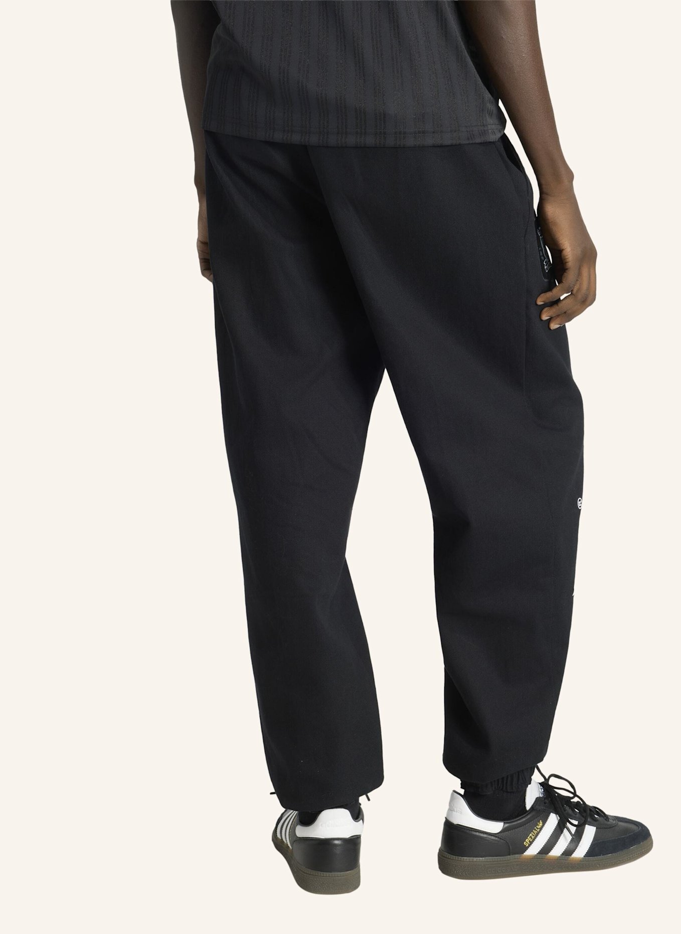 adidas LIVERPOOL FC DRILL HOSE 95: SCHWARZ