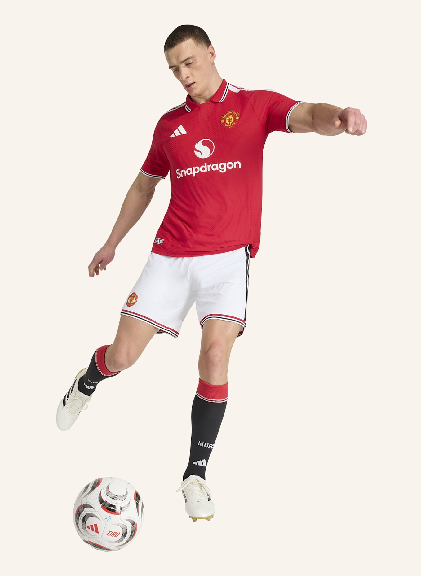 adidas MANCHESTER UNITED 26/27 AUTHENTIC HEIMTRIKOT: ROT