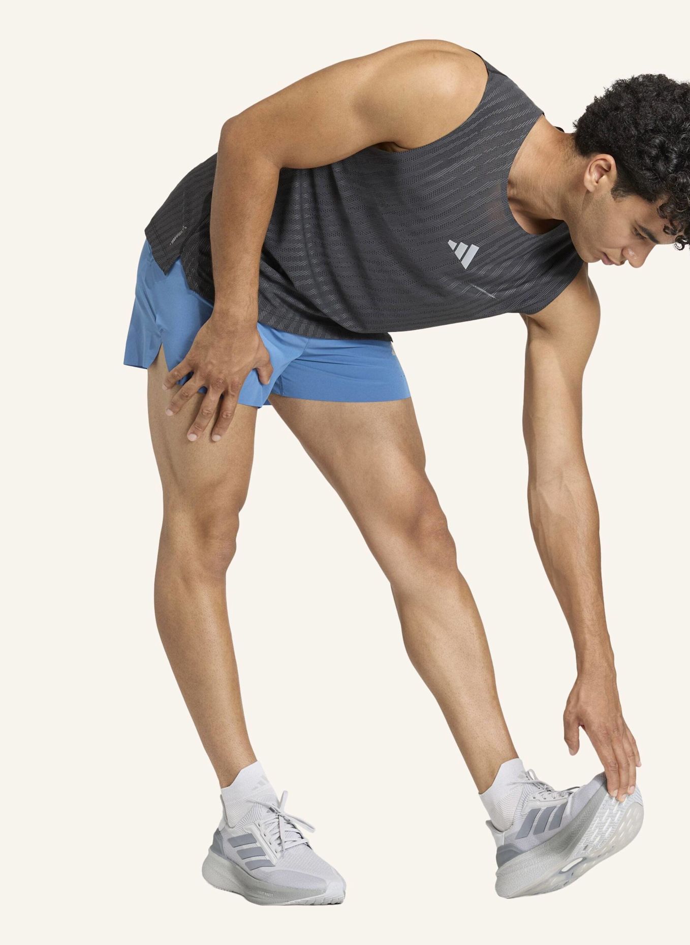 adidas ADI365 CLIMACOOL+ ENGINEERED TANKTOP: SCHWARZ