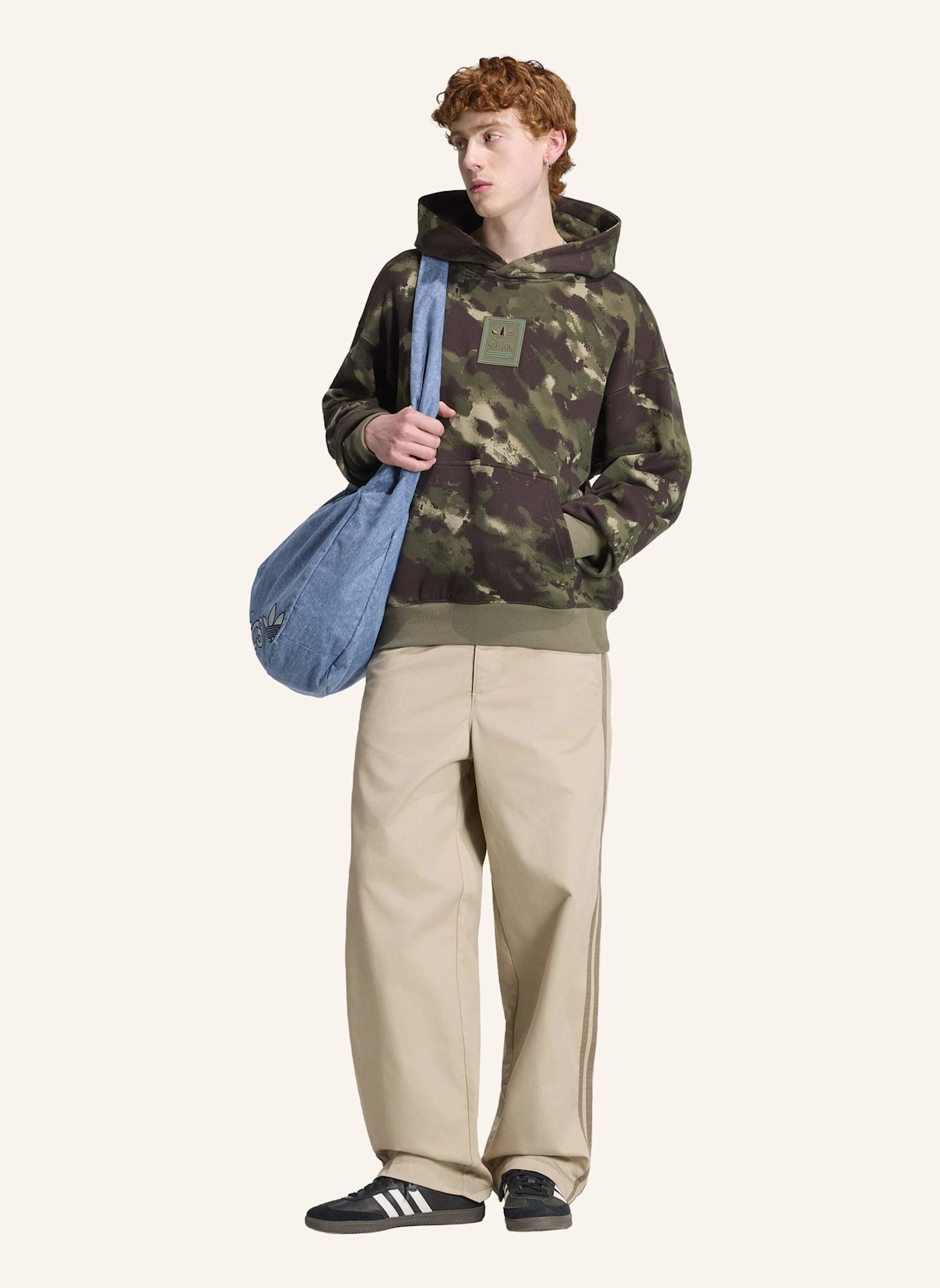 adidas Originals CAMO HOODIE: GRÜN
