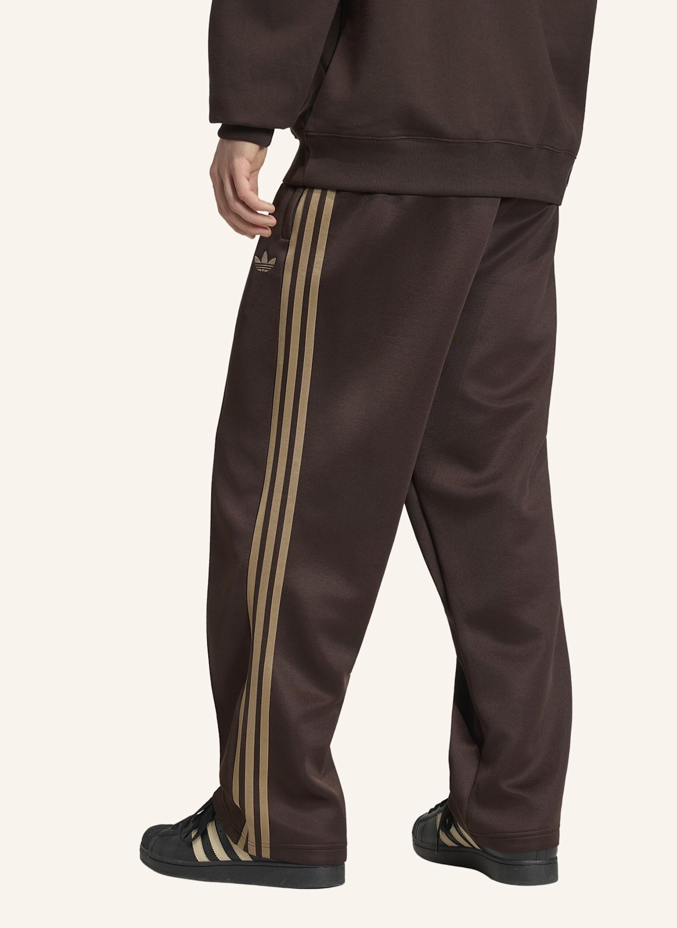 adidas Originals ADIDAS ADICOLOR BAGGY-TRAININGSHOSE, SPACER-MATERIAL: BRAUN