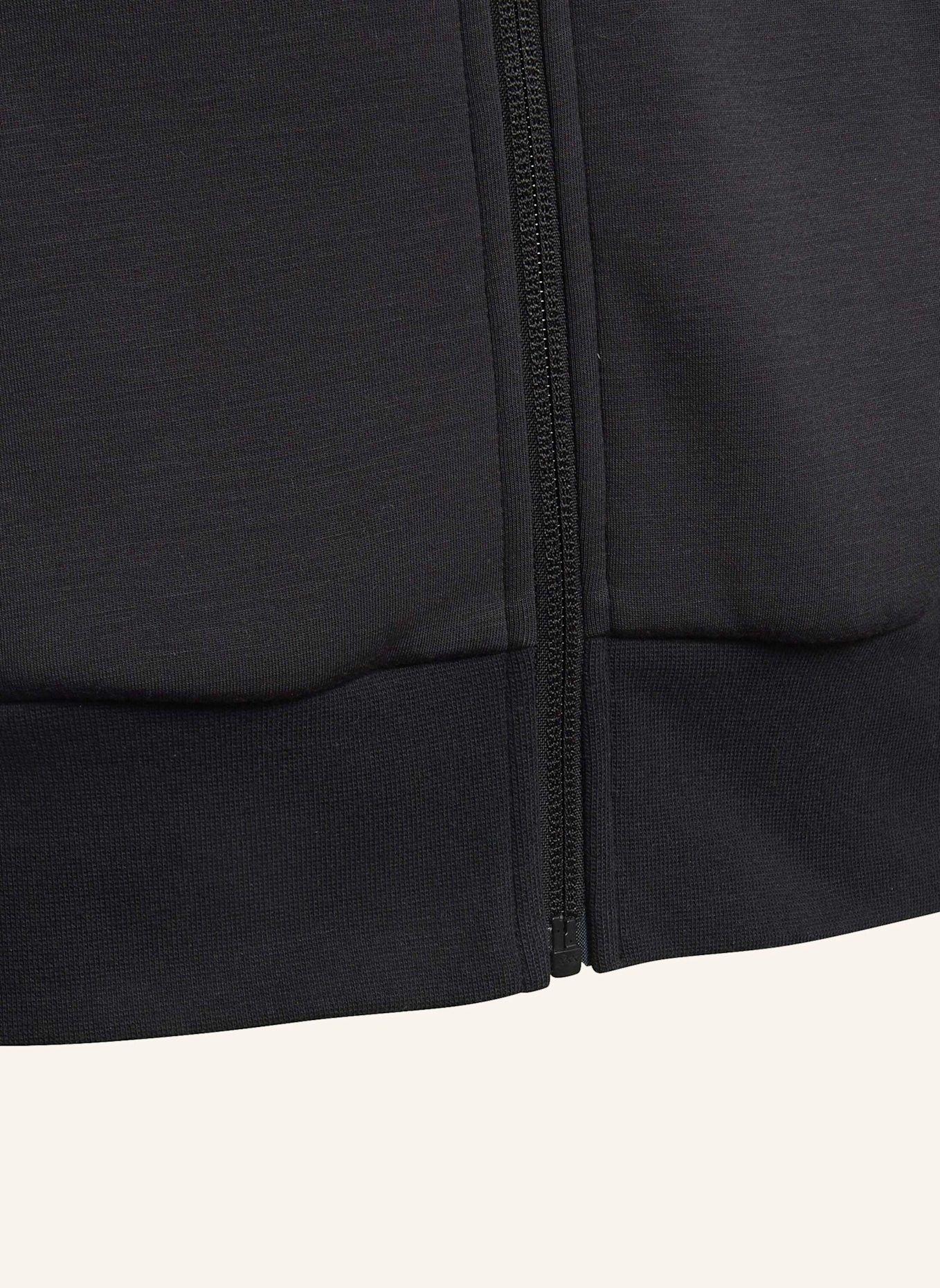 adidas ADIDAS KAPUZENJACKE, DURCHGEHENDER REISSVERSCHLUSS: SCHWARZ