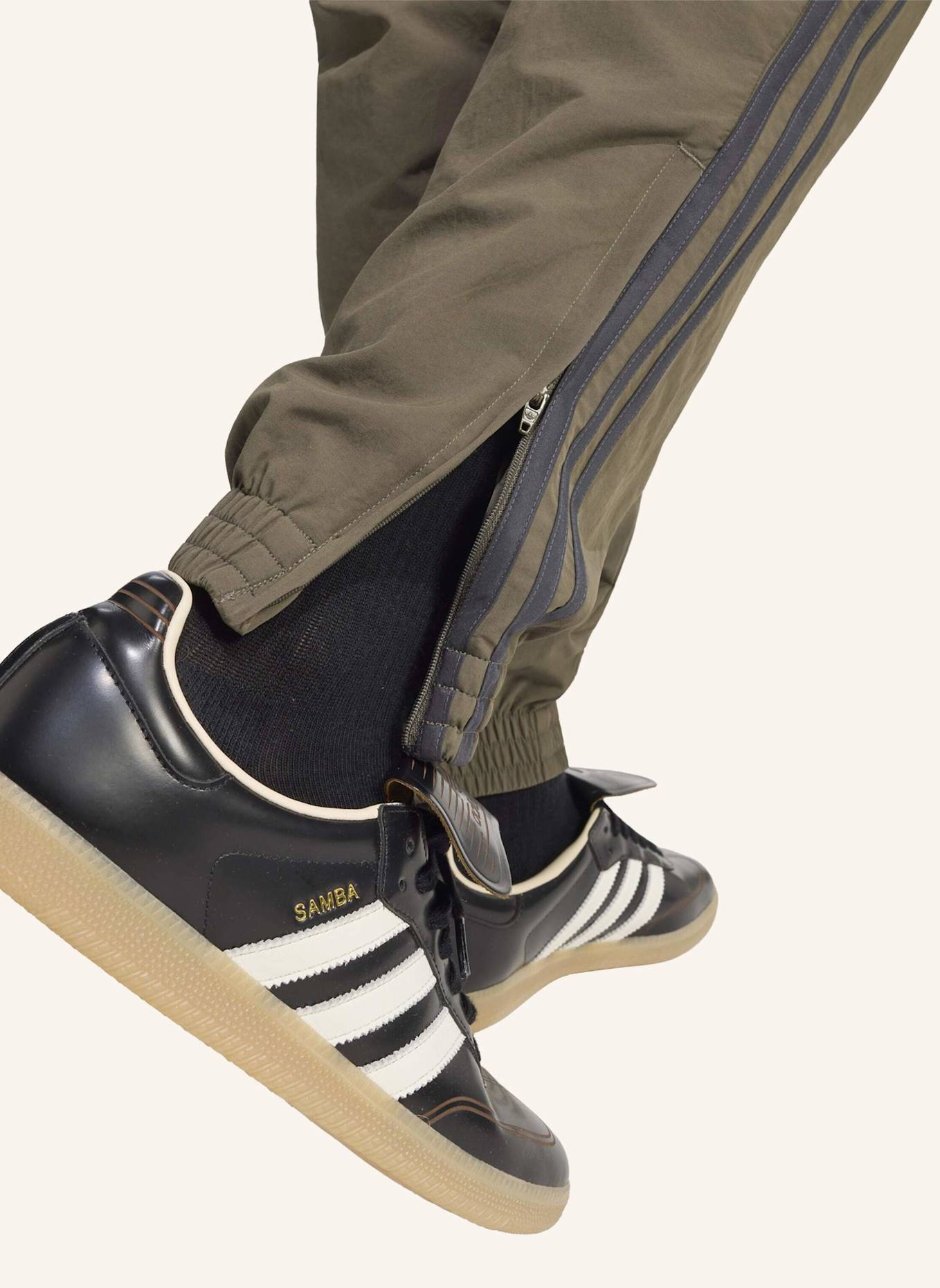 adidas Originals FIREBIRD WOVEN TRAININGSHOSE: BRAUN