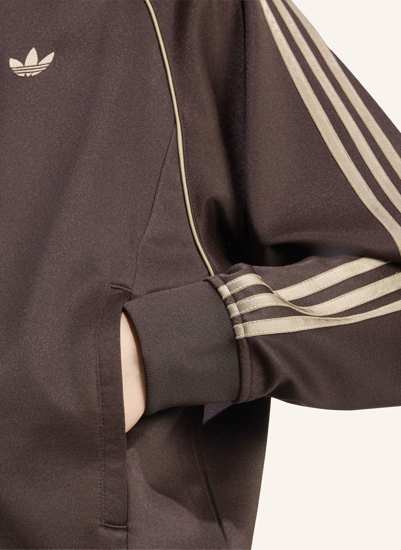 adidas Originals SST ADICOLOR CLASSICS LOOSE TRACK TOP: BRAUN