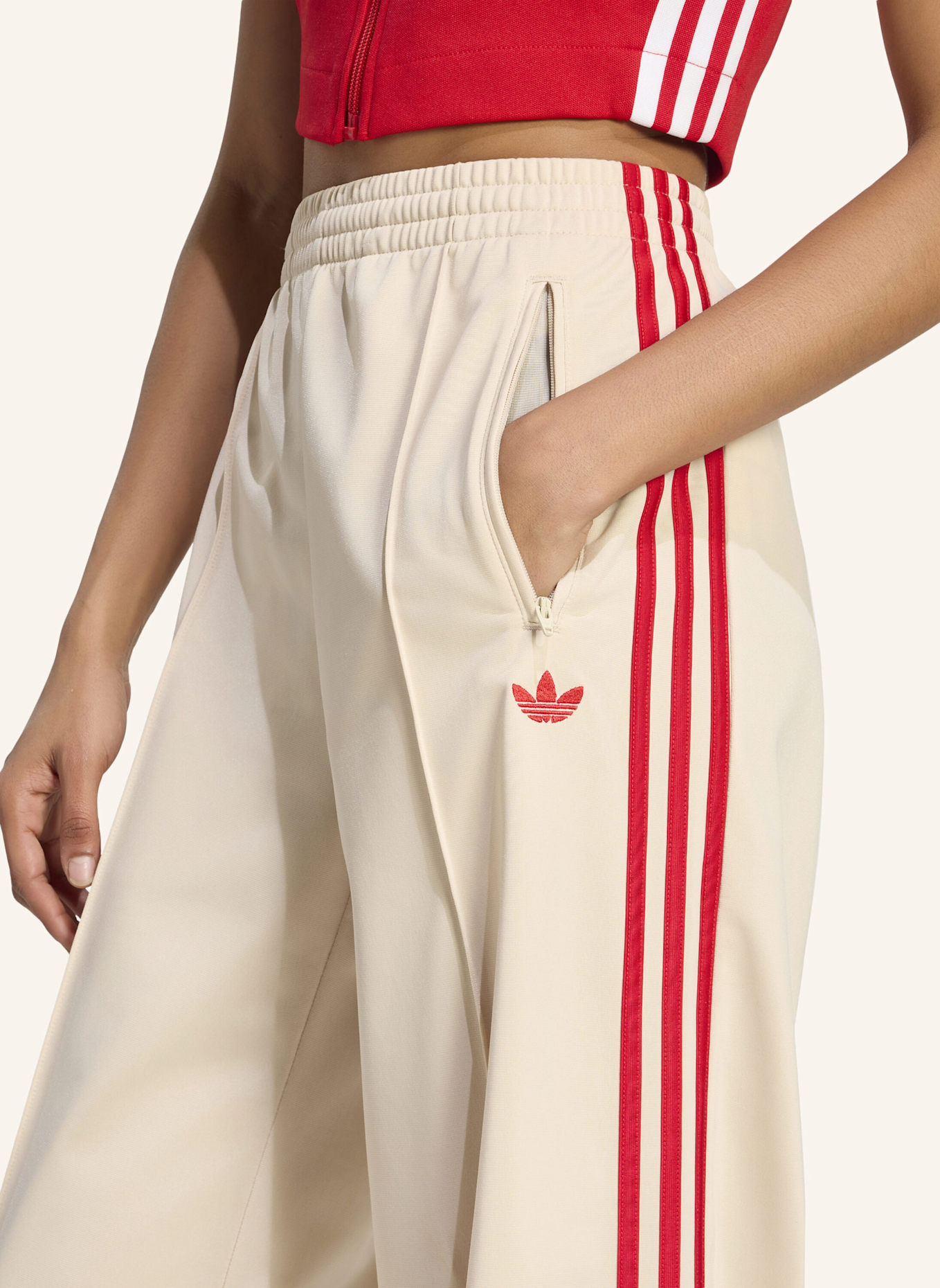 adidas Originals Track Pants FB LOOSE: GRÜN/ ROT